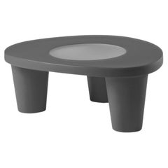 Niedriger Lita-Couchtisch mit Elefantengrau von Paola Navone