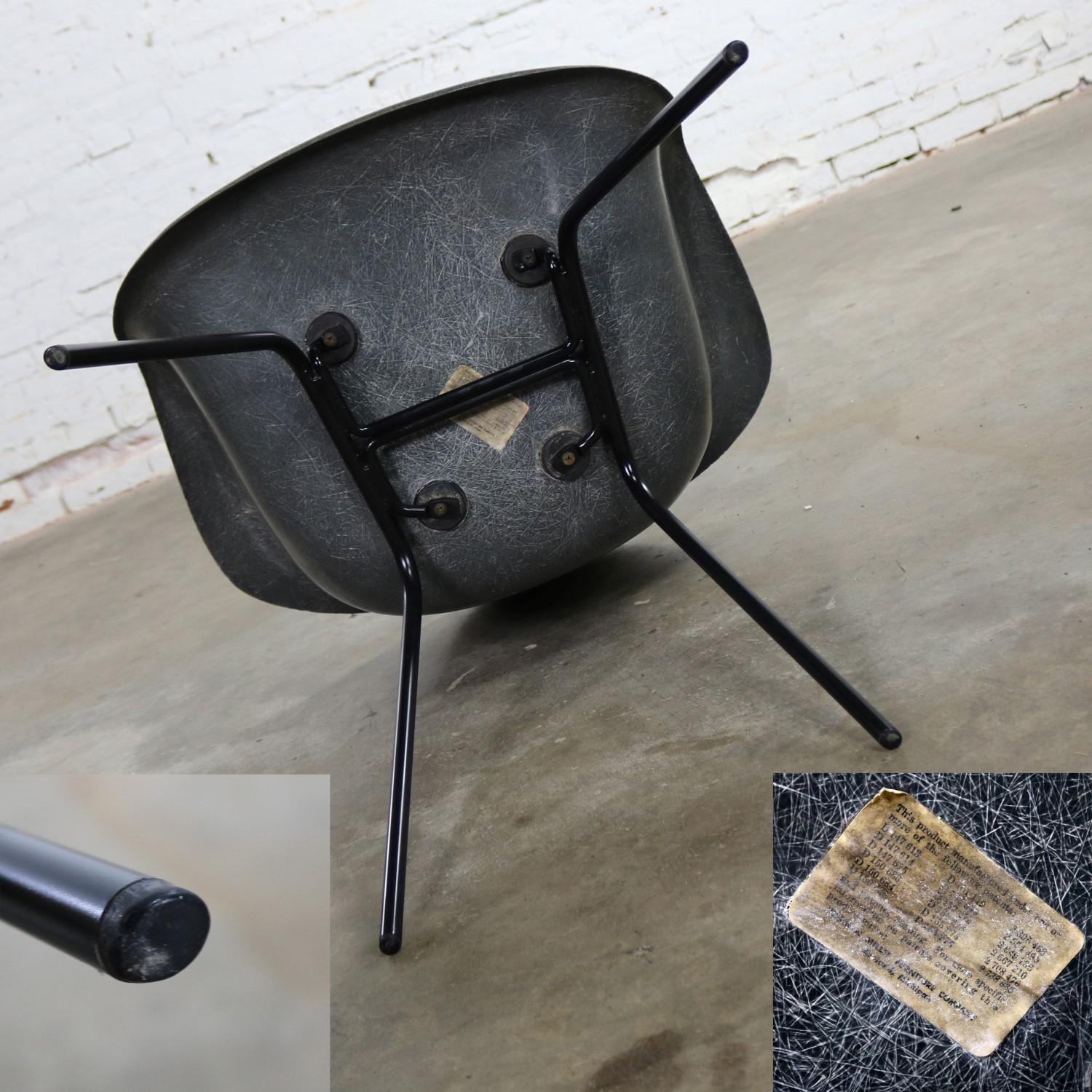 Elephant Hide Gray Eames Herman Miller Molded Fiberglass DAX Arm Shell Chair H B For Sale 1