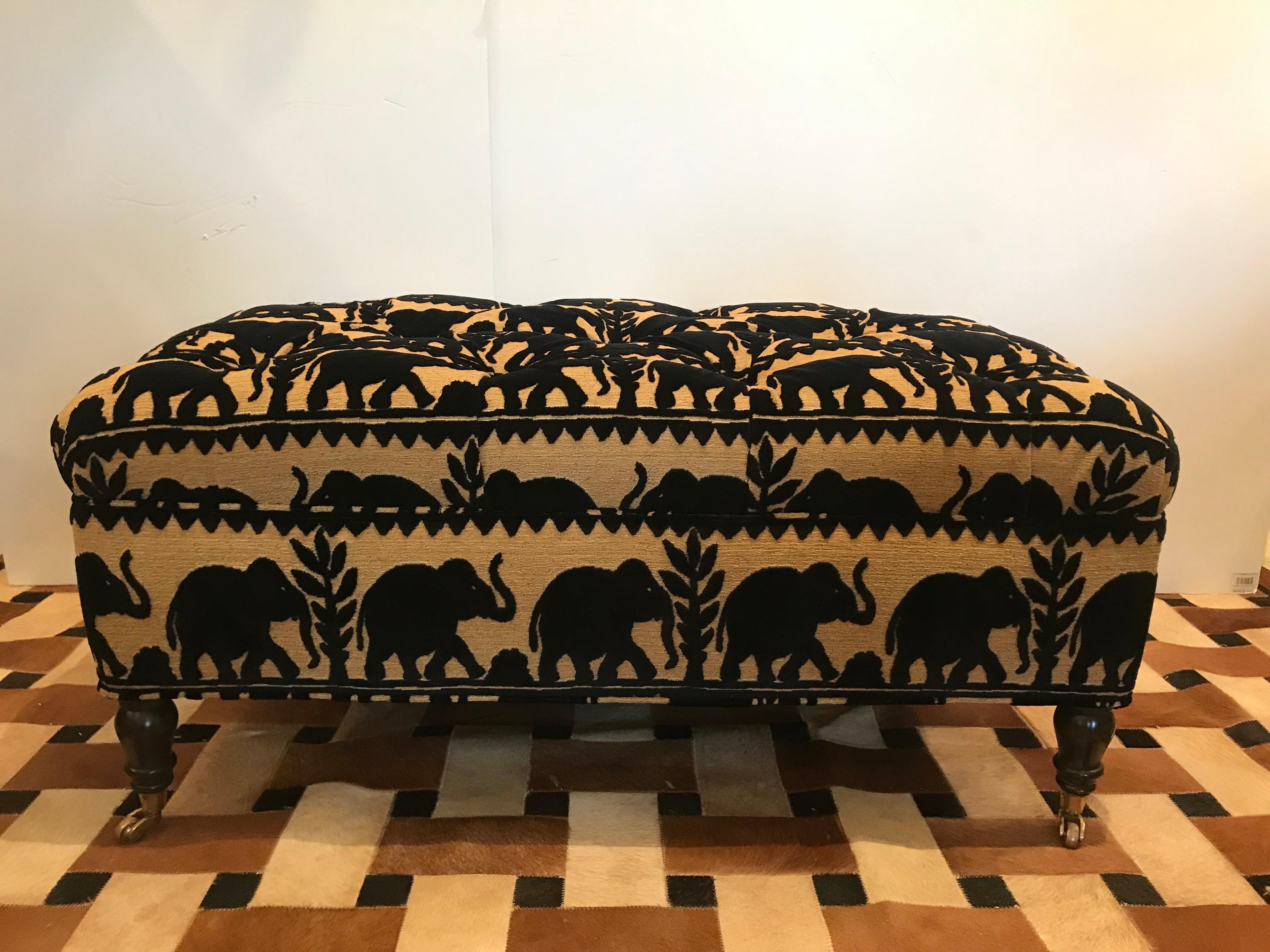 Elephant Motif Tufted Ottoman In Excellent Condition In Hopewell, NJ