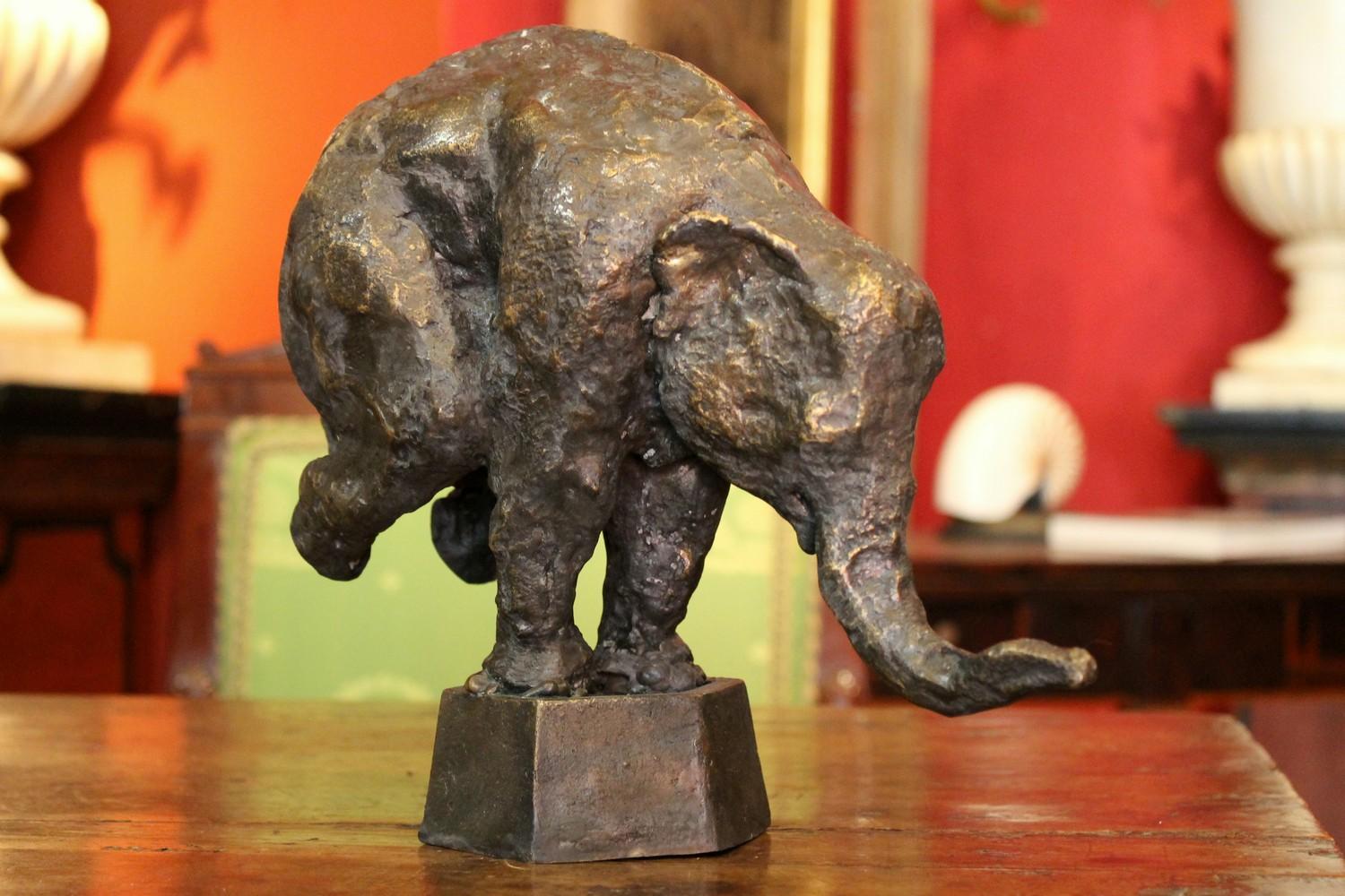 Elephant on Iron Pedestal, Lost Wax Casting Parcel-Gilt Patina Bronze Sculpture For Sale 9