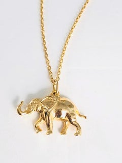 18 Karat Yellow Gold Elephant Pendant Necklace