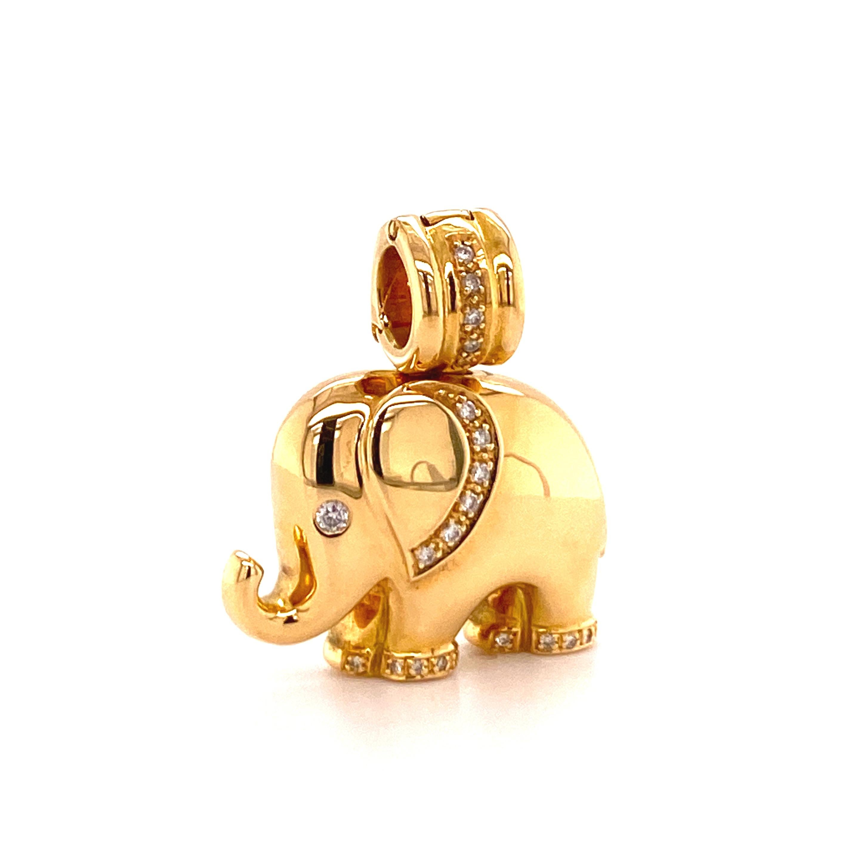 Contemporary Elephant Pendant in 18 Karat Yellow Gold with Diamonds