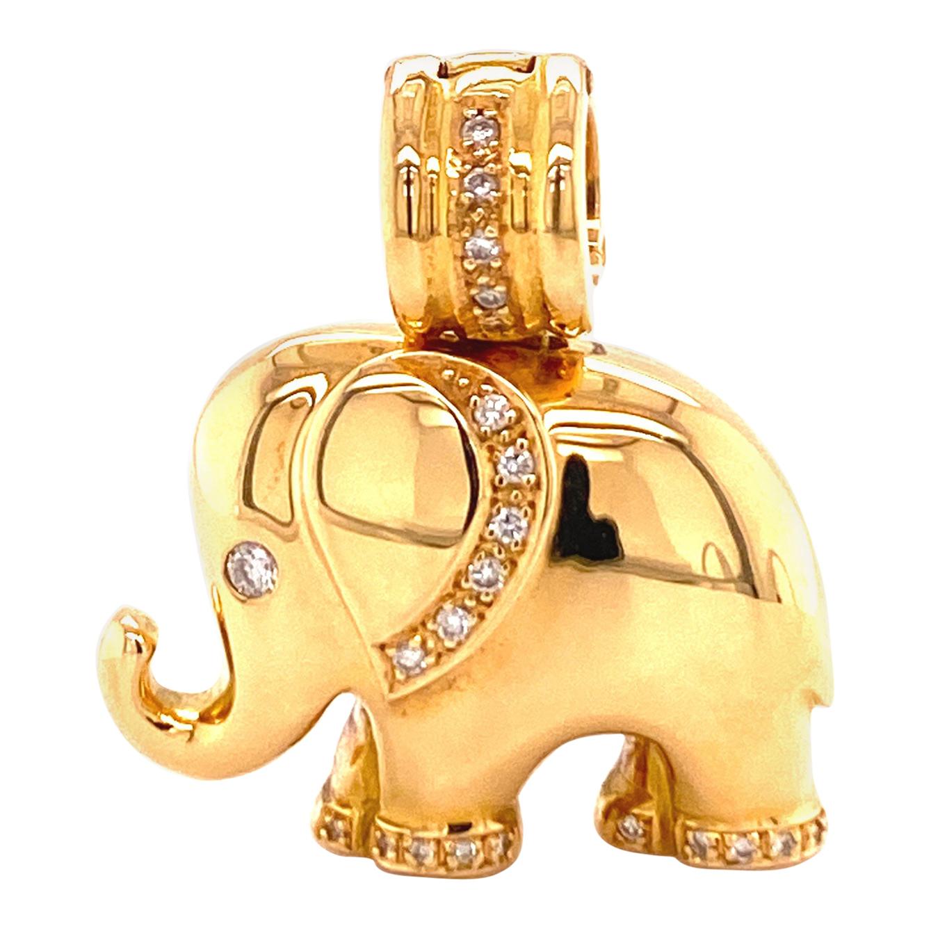 Elephant Pendant in 18 Karat Yellow Gold with Diamonds