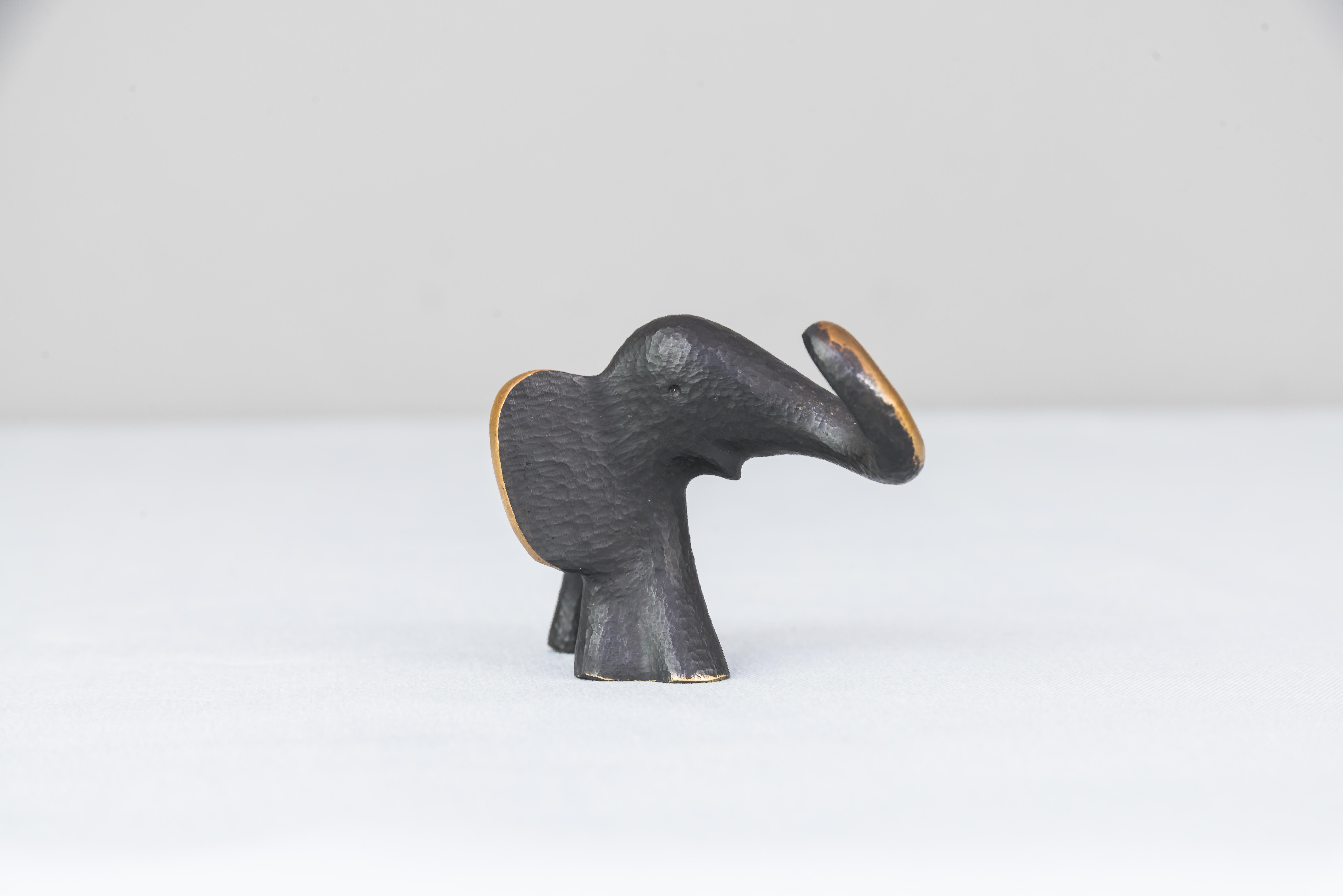 Elephant ring holder figurine by Herha Baller
Original condition.