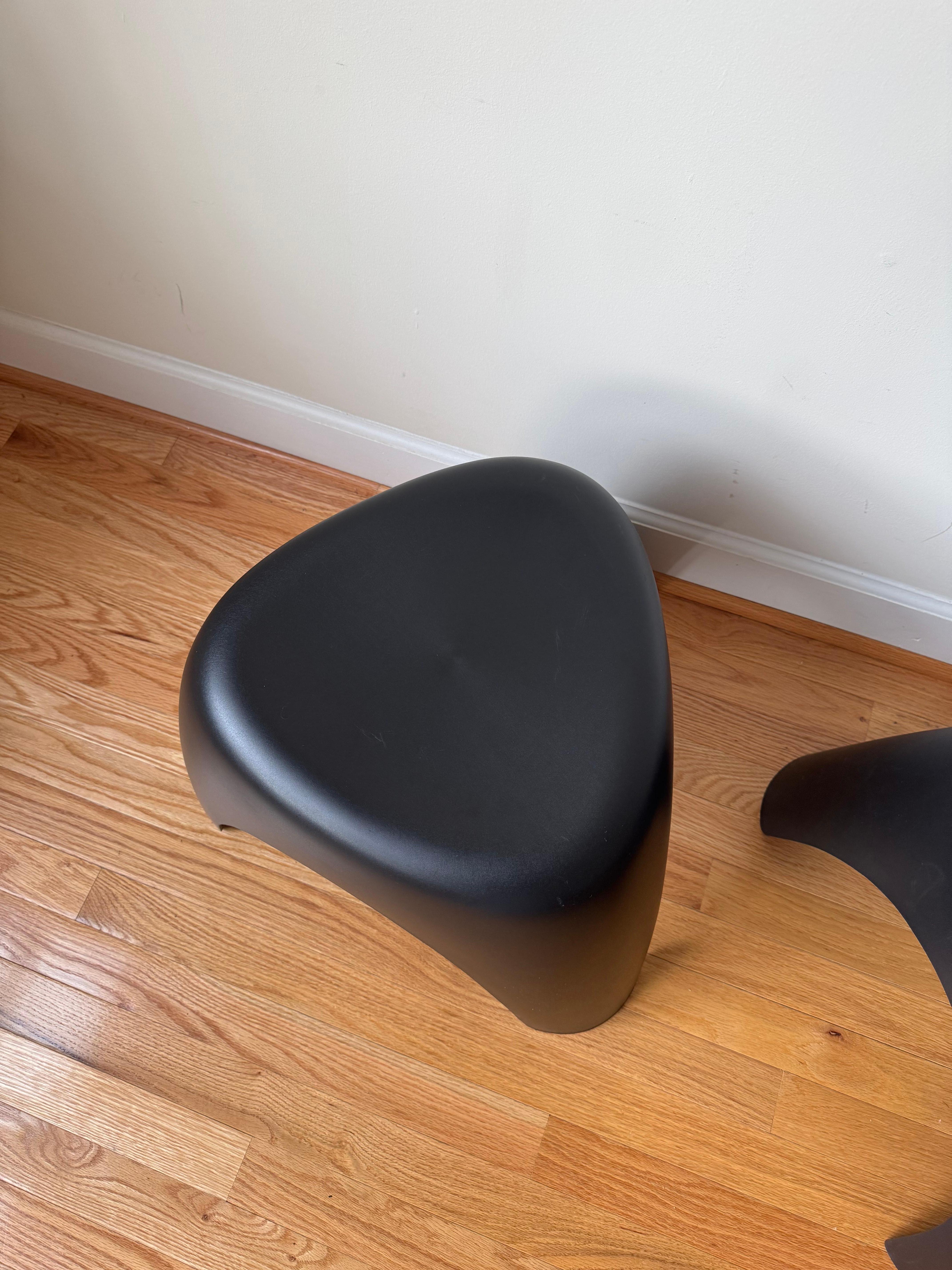 Plastica Sgabello Elephant di Sori Yanagi per Vitra in vendita