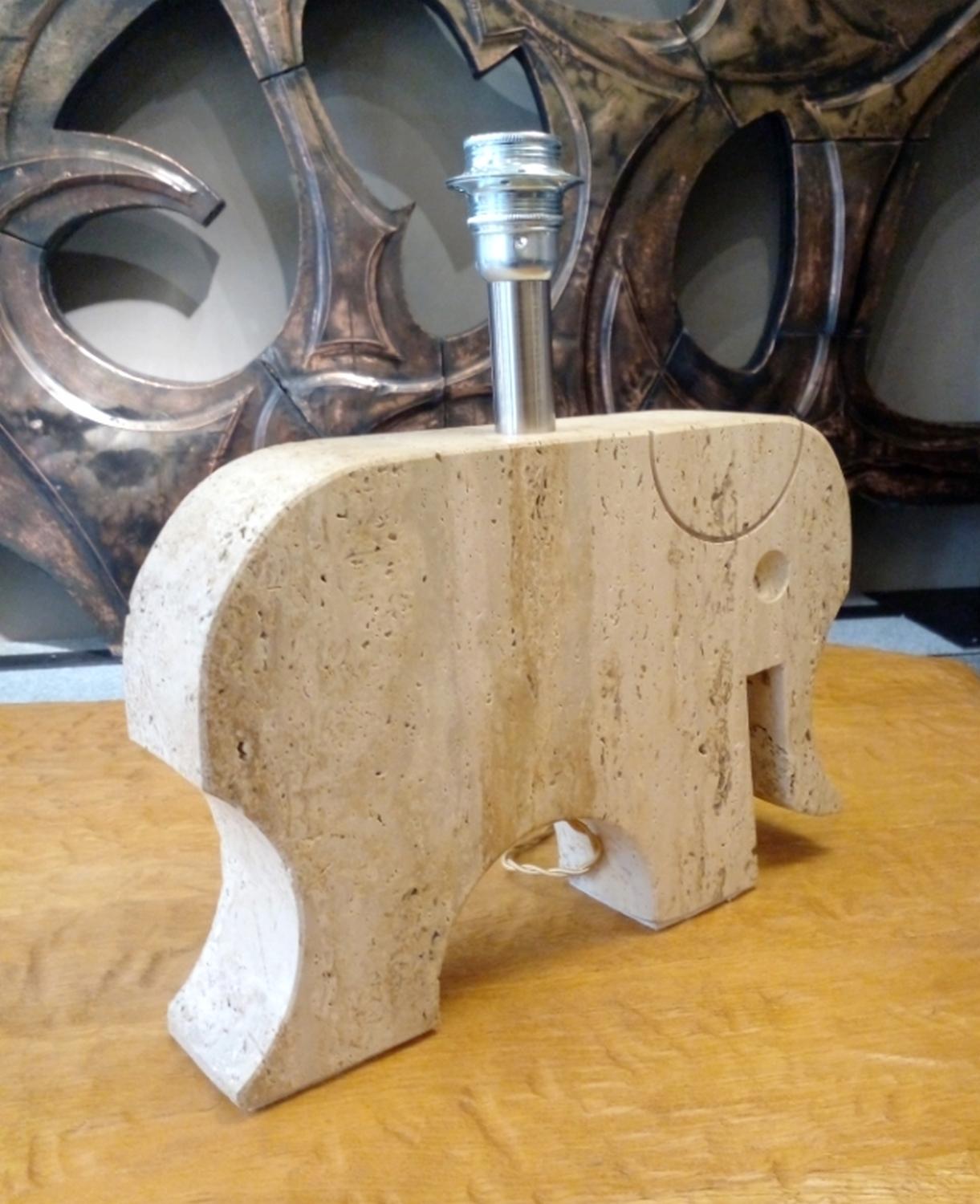 Lampe de table éléphant de Fratelli Manelli, Italie, datant d'environ 1960 Bon état - En vente à Paris, FR