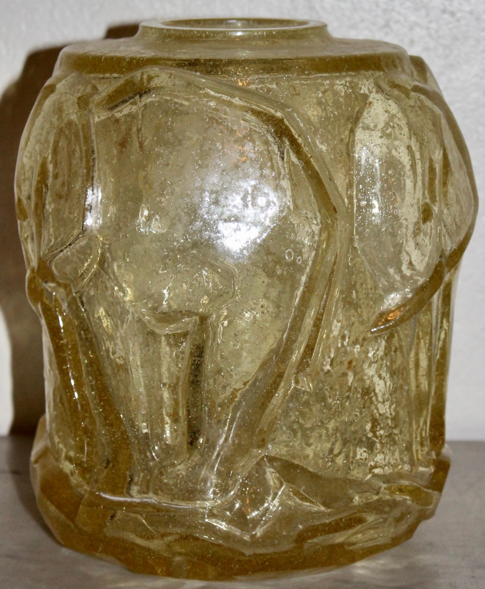 Glass Elephant Vase manner of Pierre D'Avesn In Excellent Condition In Sharon, CT