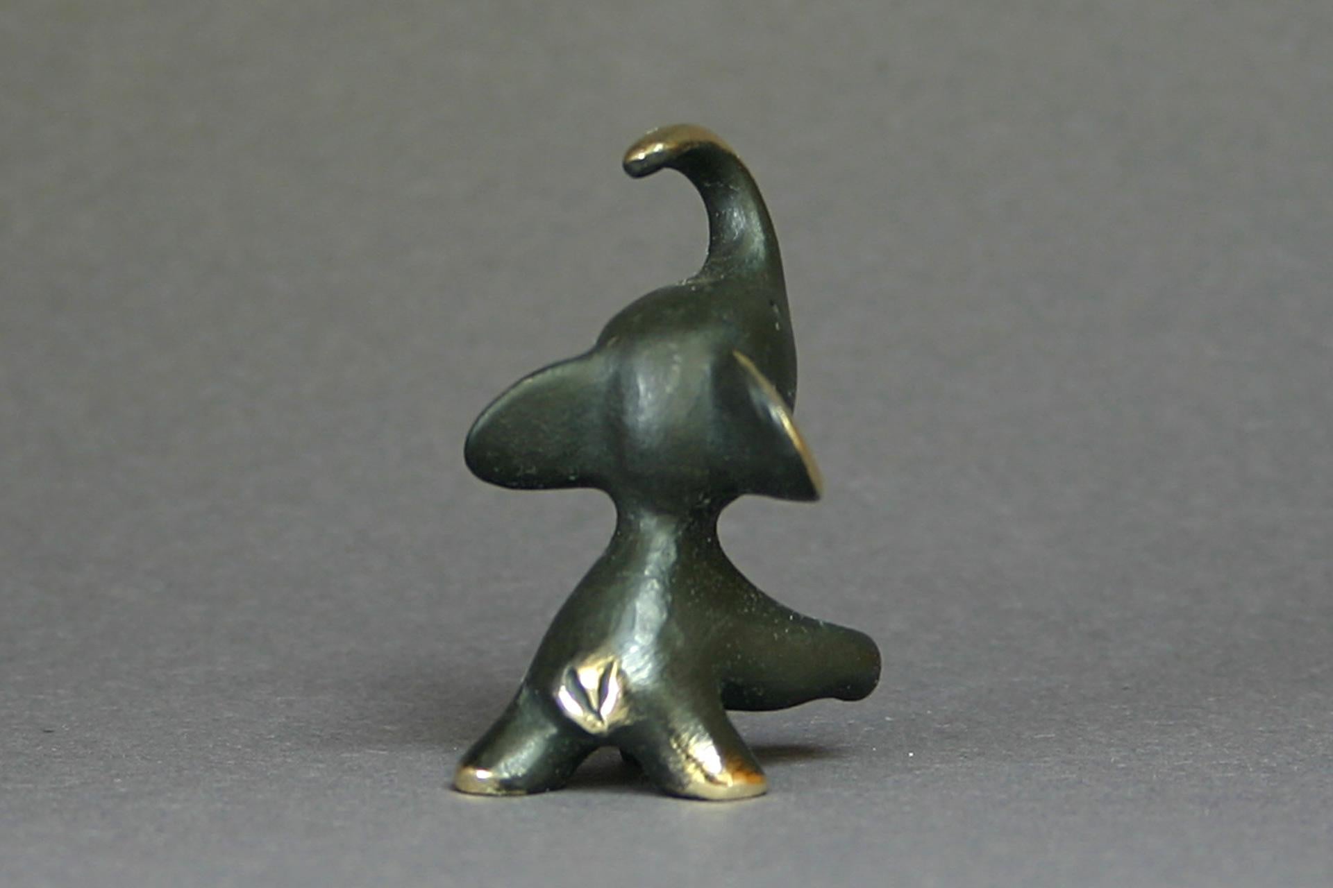 Mid-Century Modern Éléphant Walter Bosse figurines laiton patiné Nouveau TALISMAN de Vienne d'Autriche en vente