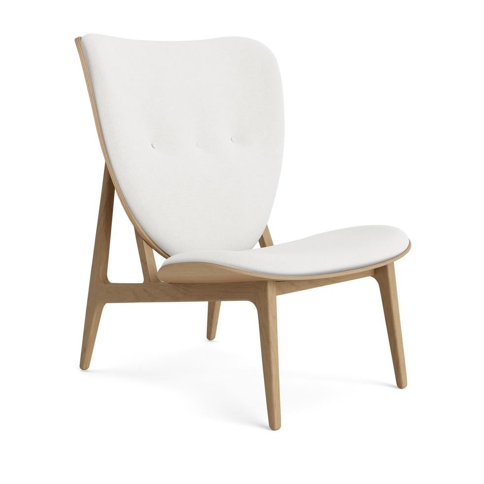 'Elephant' Wood Lounge Chair by Norr11, Light Smoked Oak, Barnum Bouclé, White In New Condition For Sale In Paris, FR