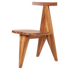 "ELÉPHANTE" chair in walnut