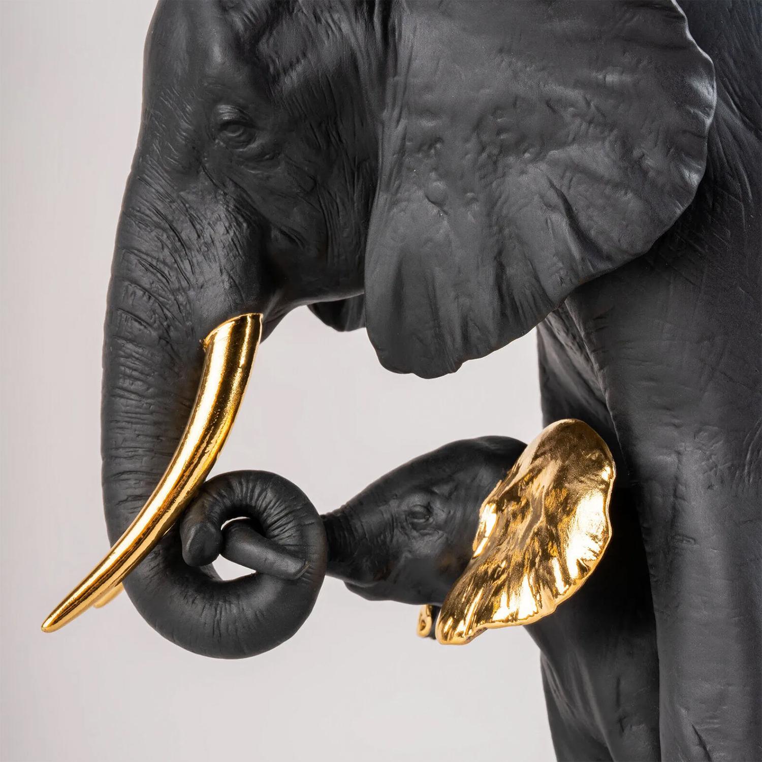 Sculpture d'éléphants noirs  Neuf - En vente à Paris, FR