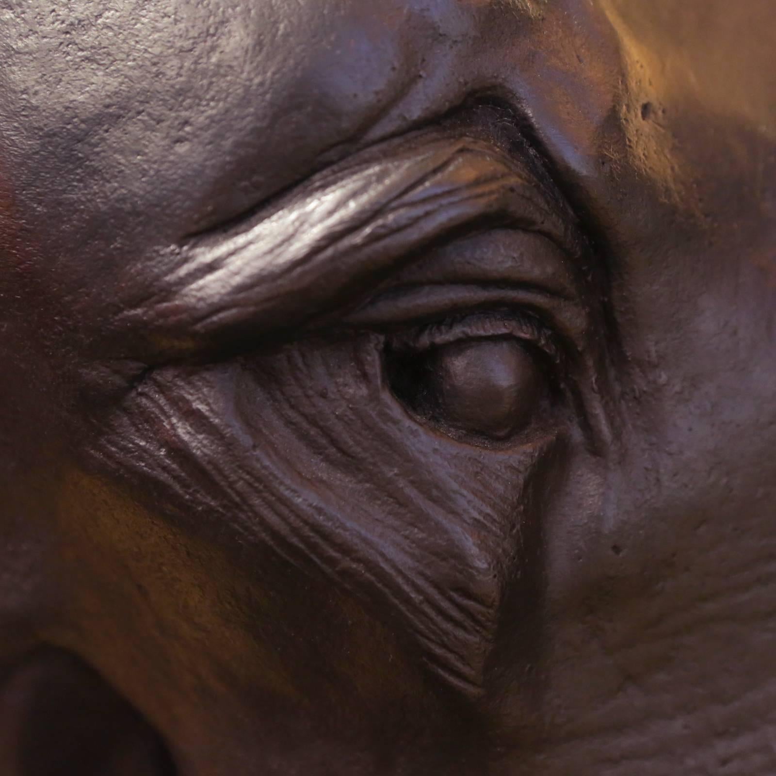 Elephants Set of Two Sculptures in Solid Bronze 3