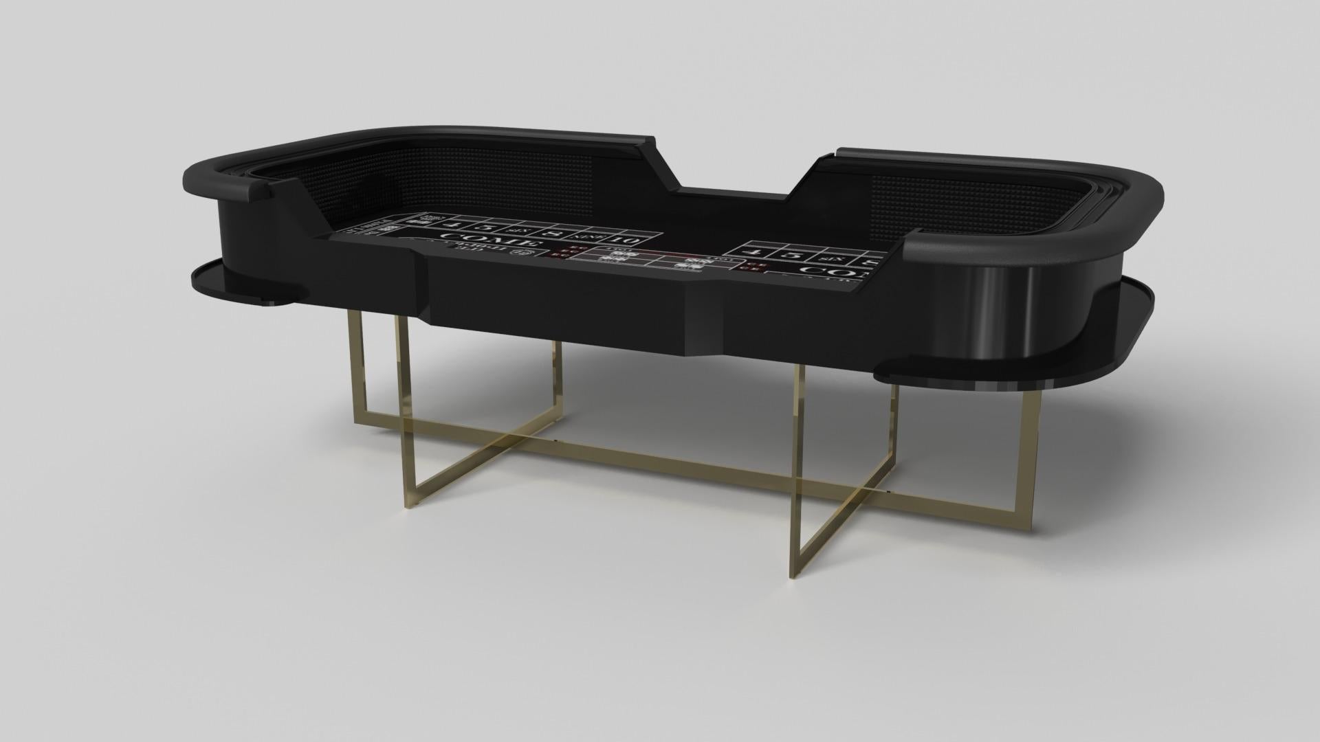 Avec une base ouverte en métal, notre table Beso est une expression unique de formes contemporaines et d'espace négatif. Cette table de craps est fabriquée à la main par nos maîtres artisans avec une base rectangle dans rectangle qui reprend les