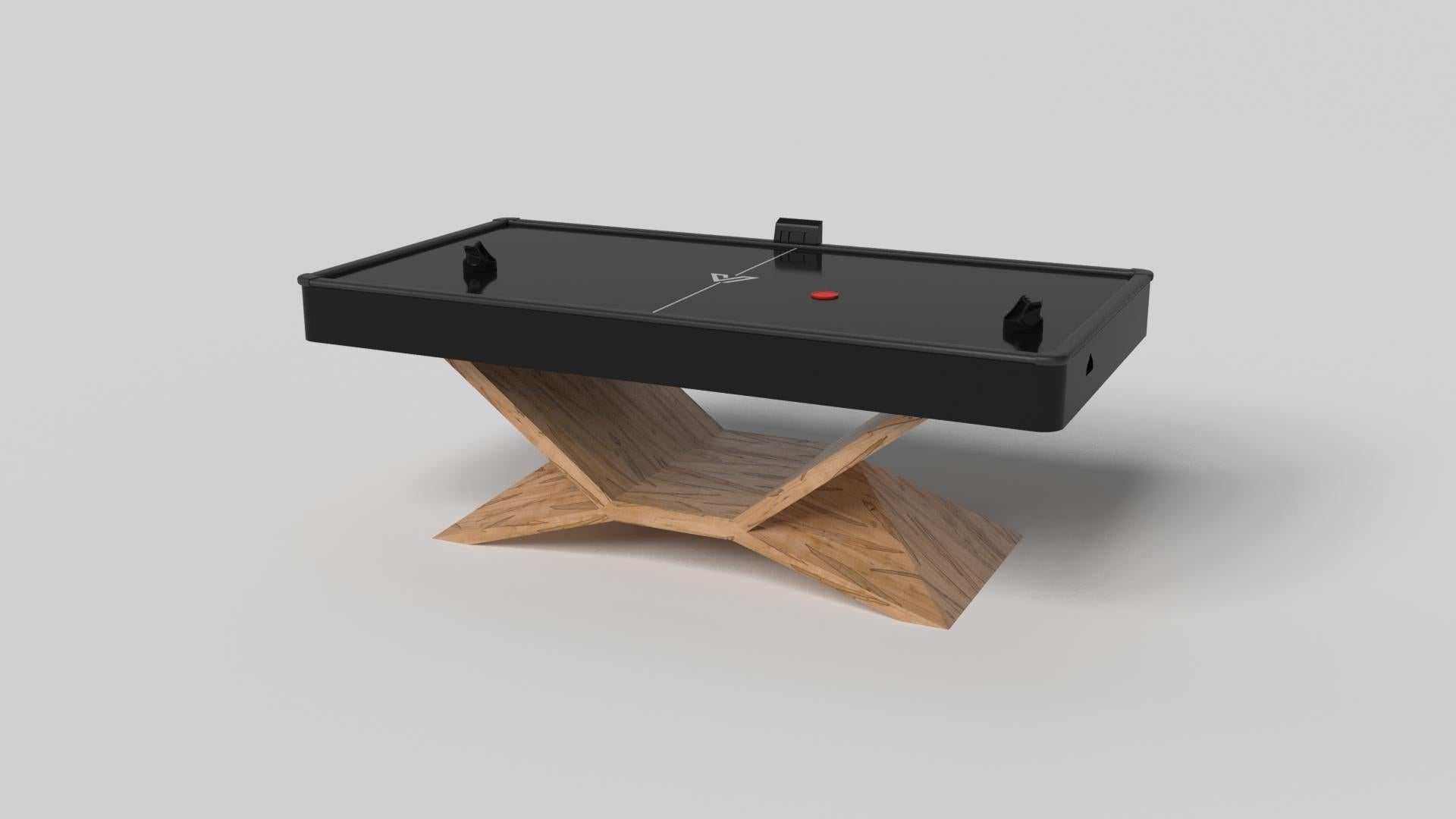 In metallo cromato, il tavolo da air hockey Kors è un esempio eccellente di forme geometriche contrastanti. Questo tavolo presenta una base angolare che mette in risalto la bellezza dello spazio negativo dalla vista frontale. Dalla vista laterale,