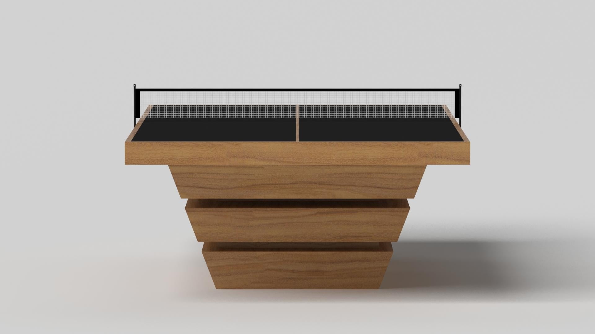 Elevate Customs Mesa de tenis Louve / Madera maciza de teca en 9' - Made in USA Moderno en venta