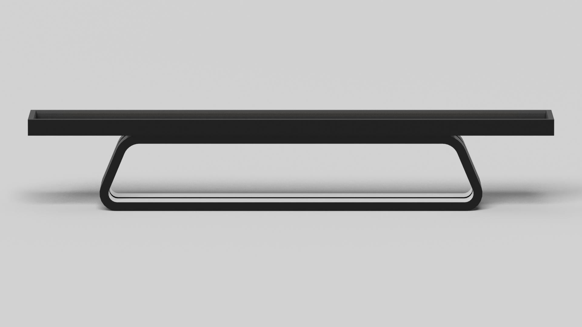 Elevate Customs Luge Shuffleboard-Tische / massive Pantone Schwarze Farbe in 14' -USA (amerikanisch) im Angebot