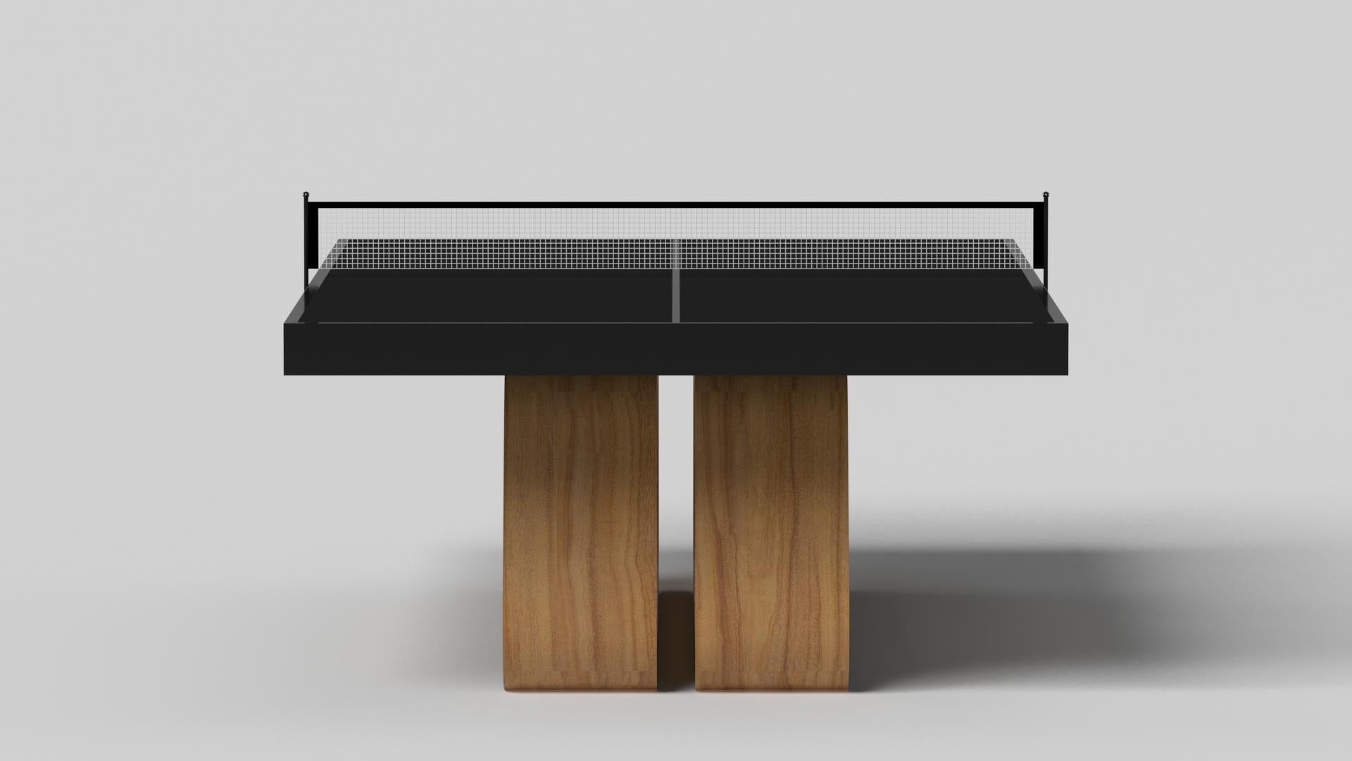 Moderne Table de tennis à cornes sur mesure / bois de teck massif de 9' - fabriqué aux États-Unis en vente