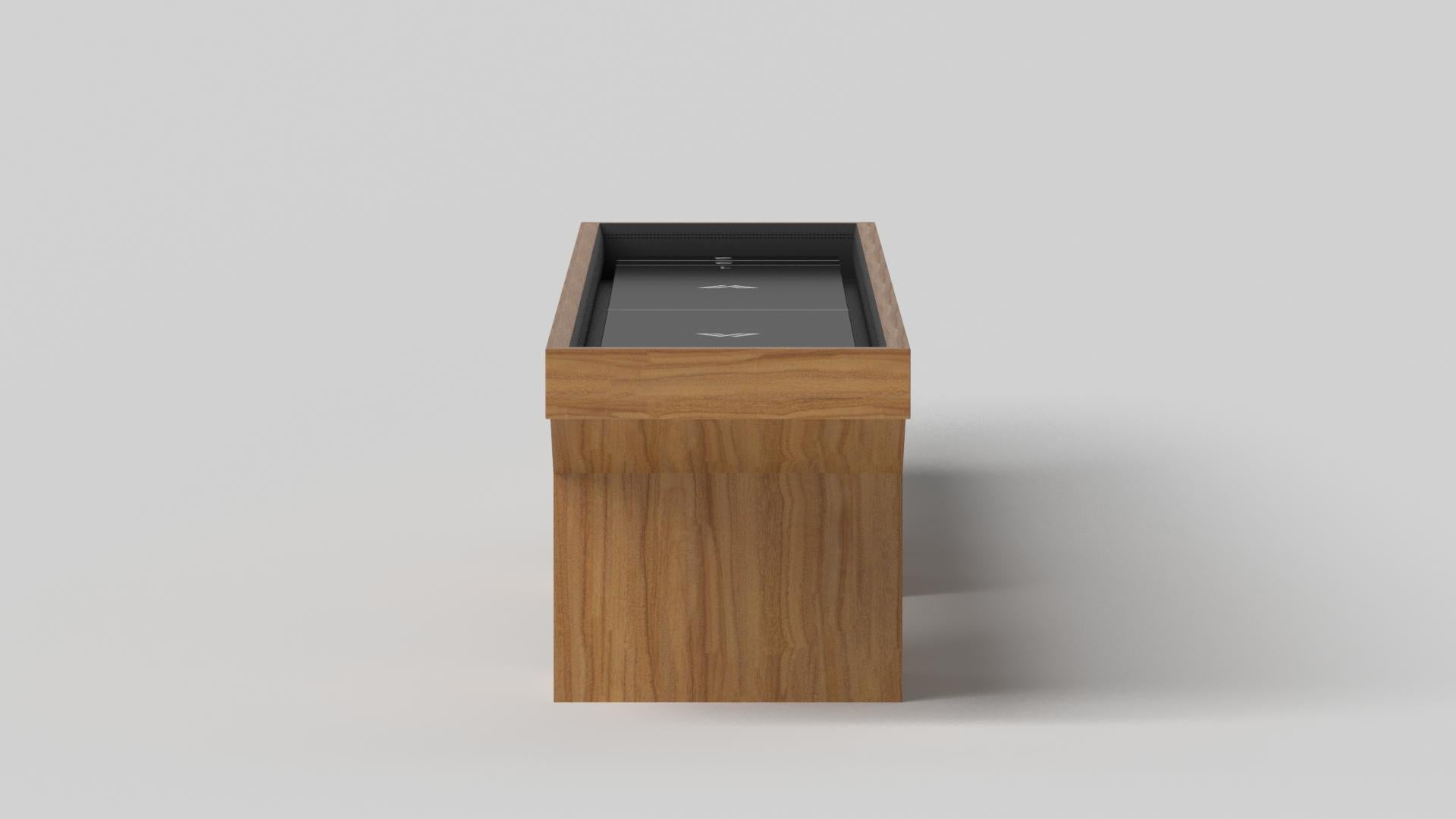 Moderne Elevate Customs Trestle Shuffleboard Tables /Solid Teck Wood in 9' - Made in USA en vente