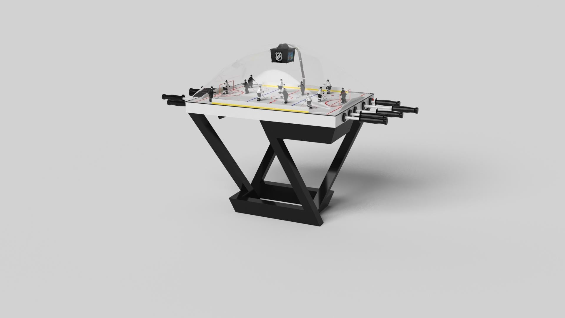 Una composición contemporánea de líneas limpias y bordes elegantes, la mesa de hockey Trinity de cúpula en cromo negro con detalles rojos es una elegante expresión de diseño moderno. Hecha a mano con madera de arce natural, esta mesa ofrece un