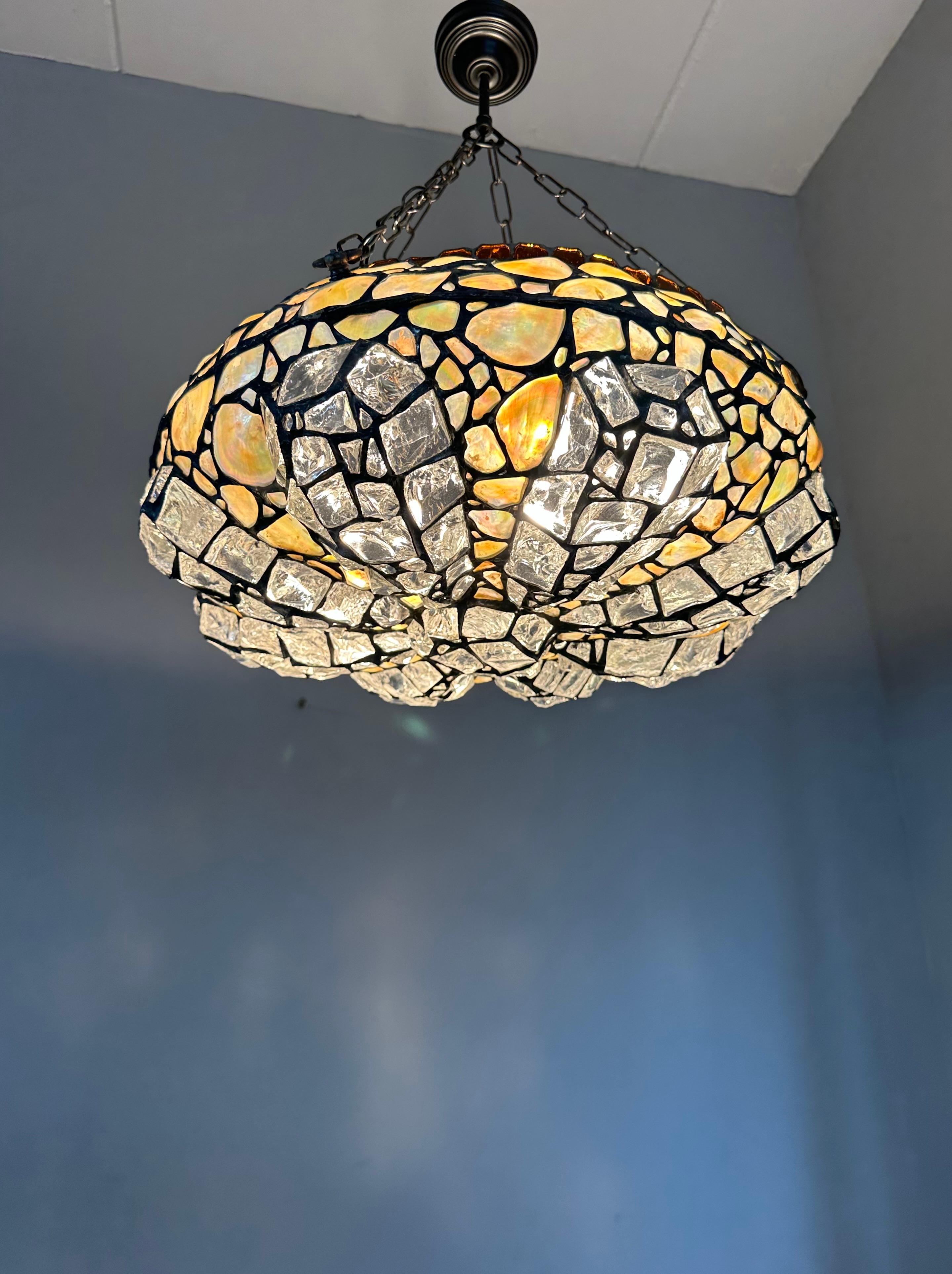 Elevate Your Space with a Large 19.7Ø Antique Chunky Stained Glass Pendant Light In Good Condition For Sale In Lisse, NL