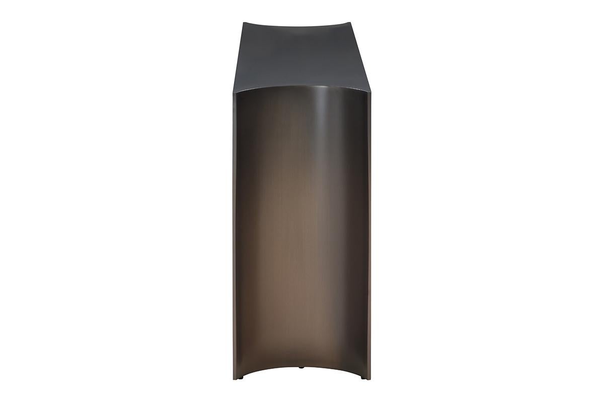 Brossé Table console sculpturale en acier inoxydable - bronze brossé en vente