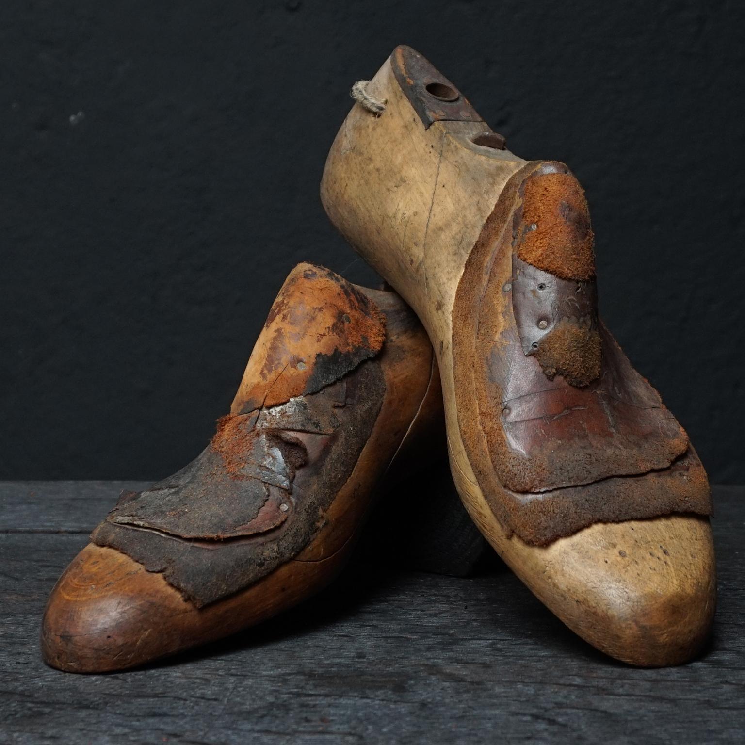 Eleven Antique French Pairs of Orthopedic Wooden Shoe Lasts For Sale 5