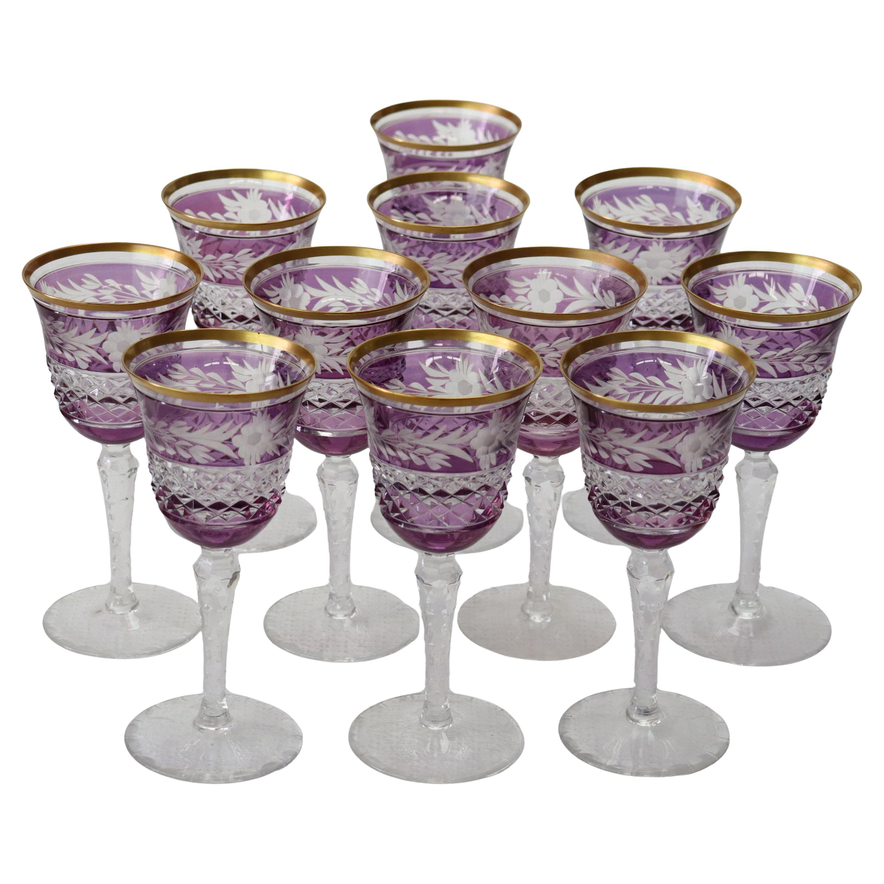 Eleven Bohemian Amethyst Floral Cut To Clear Crystal Wine Cordial Goblets c1910 en vente