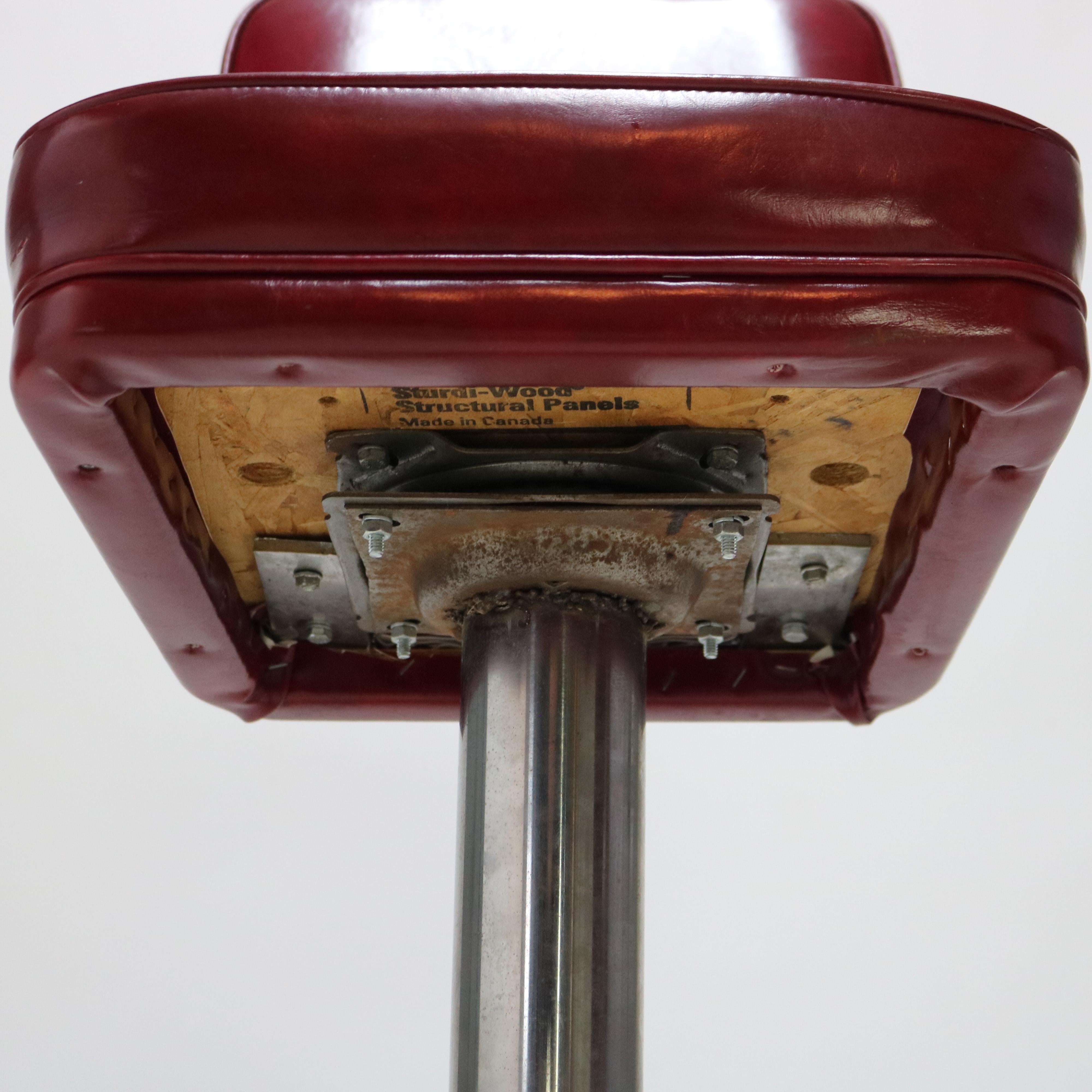 Eleven Mid Century Modern Chrome & Vinyl Diner or Ice Cream Counter Stools C1950 For Sale 6