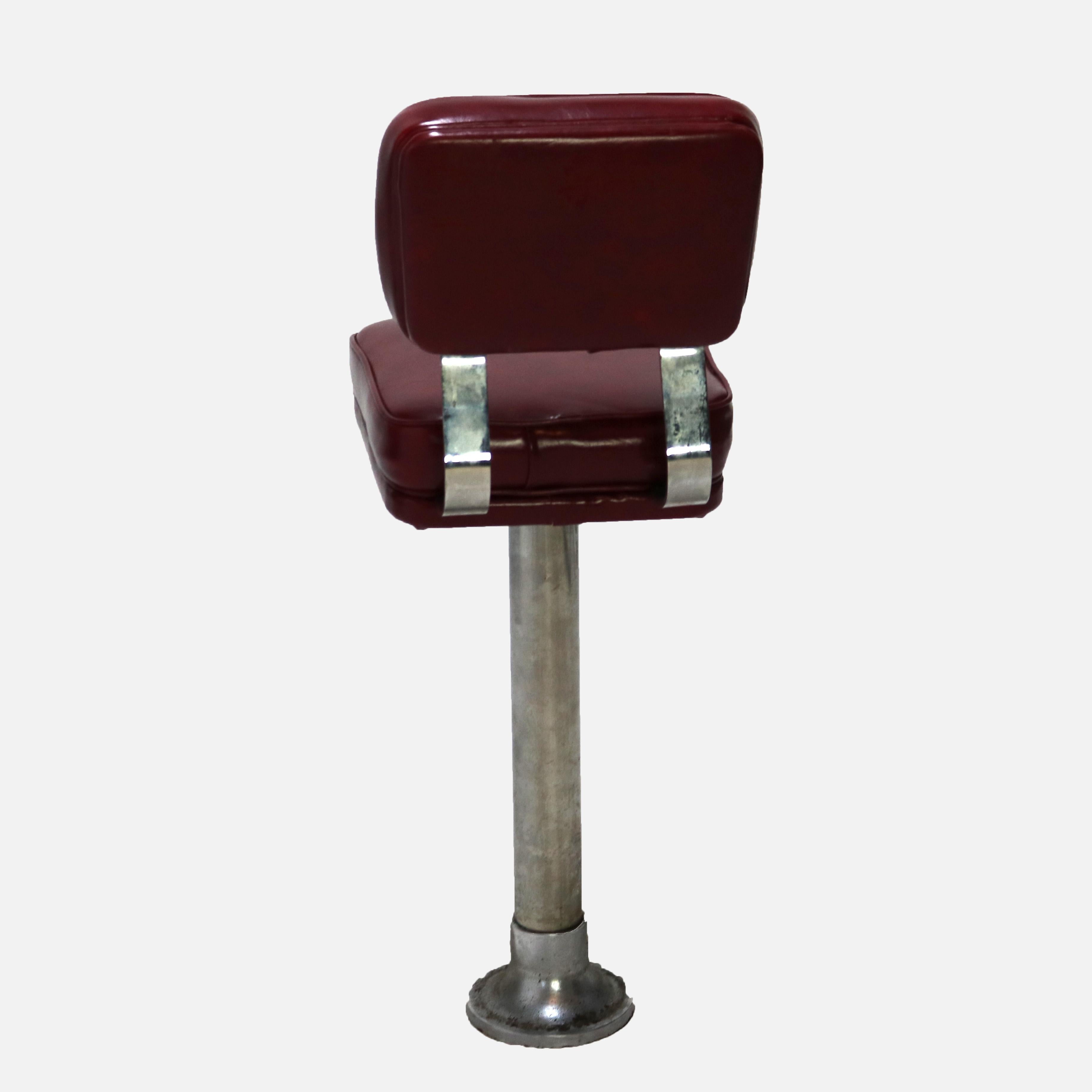 Eleven Mid Century Modern Chrome & Vinyl Diner or Ice Cream Counter Stools C1950 In Good Condition For Sale In Big Flats, NY
