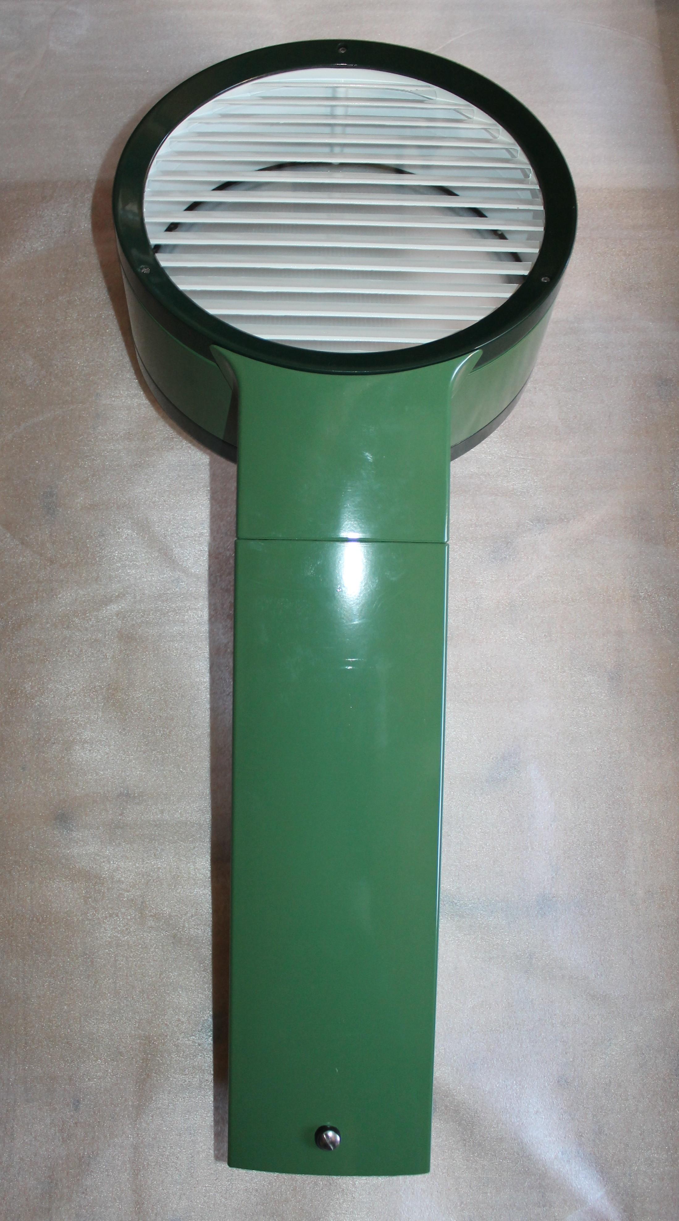 Tobia Scarpa Italienische Flos „Tamburo“ Grüne Beleuchtungskörper für den Außenbereich (Moderne der Mitte des Jahrhunderts) im Angebot