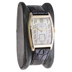 Elgin 14Kt Solid Gold Art Deco American Made Tonneau Shape 1940's