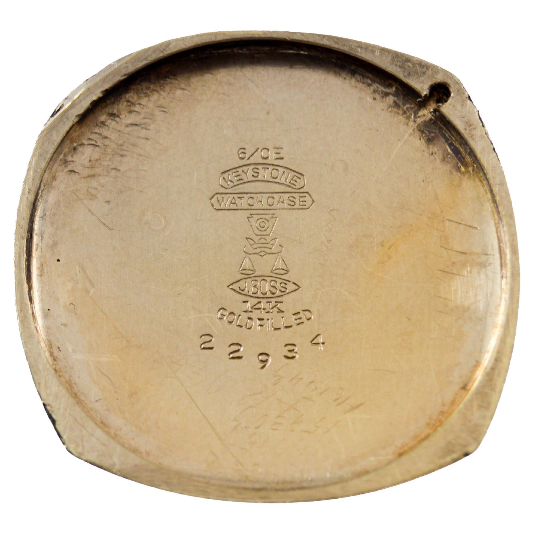 Montre en forme de coussin Art déco, en or, Elgin, circa 1925 en vente 11