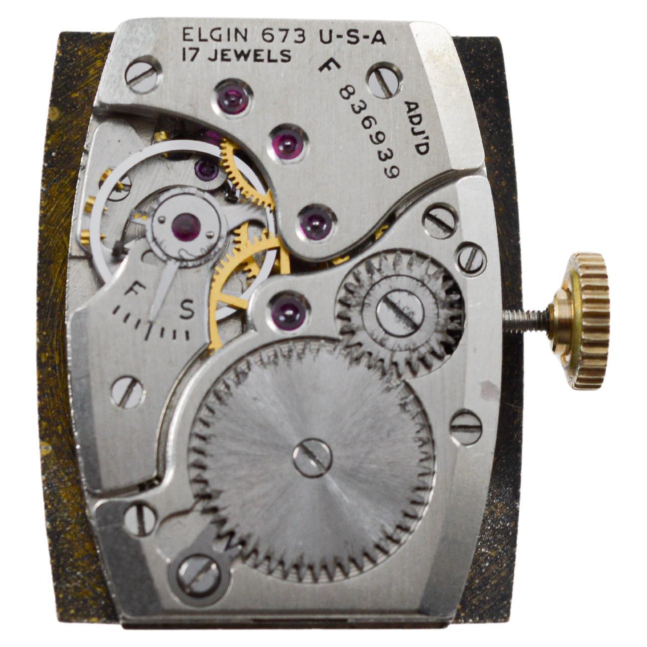 Elgin Gold Filled Art Deco Tonneau Shaped Watch with Original Dial 1940's For Sale 10