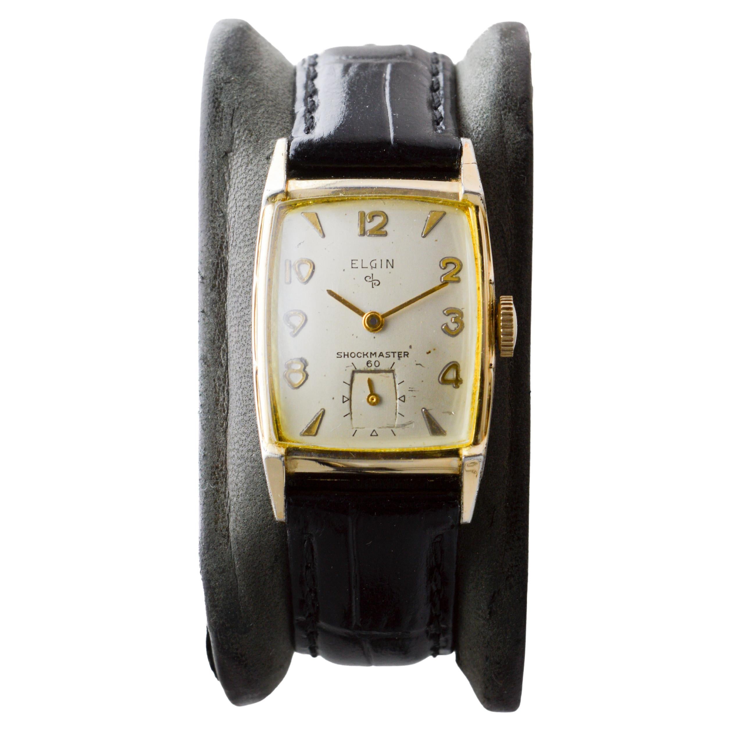 Elgin Goldgefüllte Art-Déco-Uhr in Tonneau-Form mit Original Zifferblatt 1940er Jahre