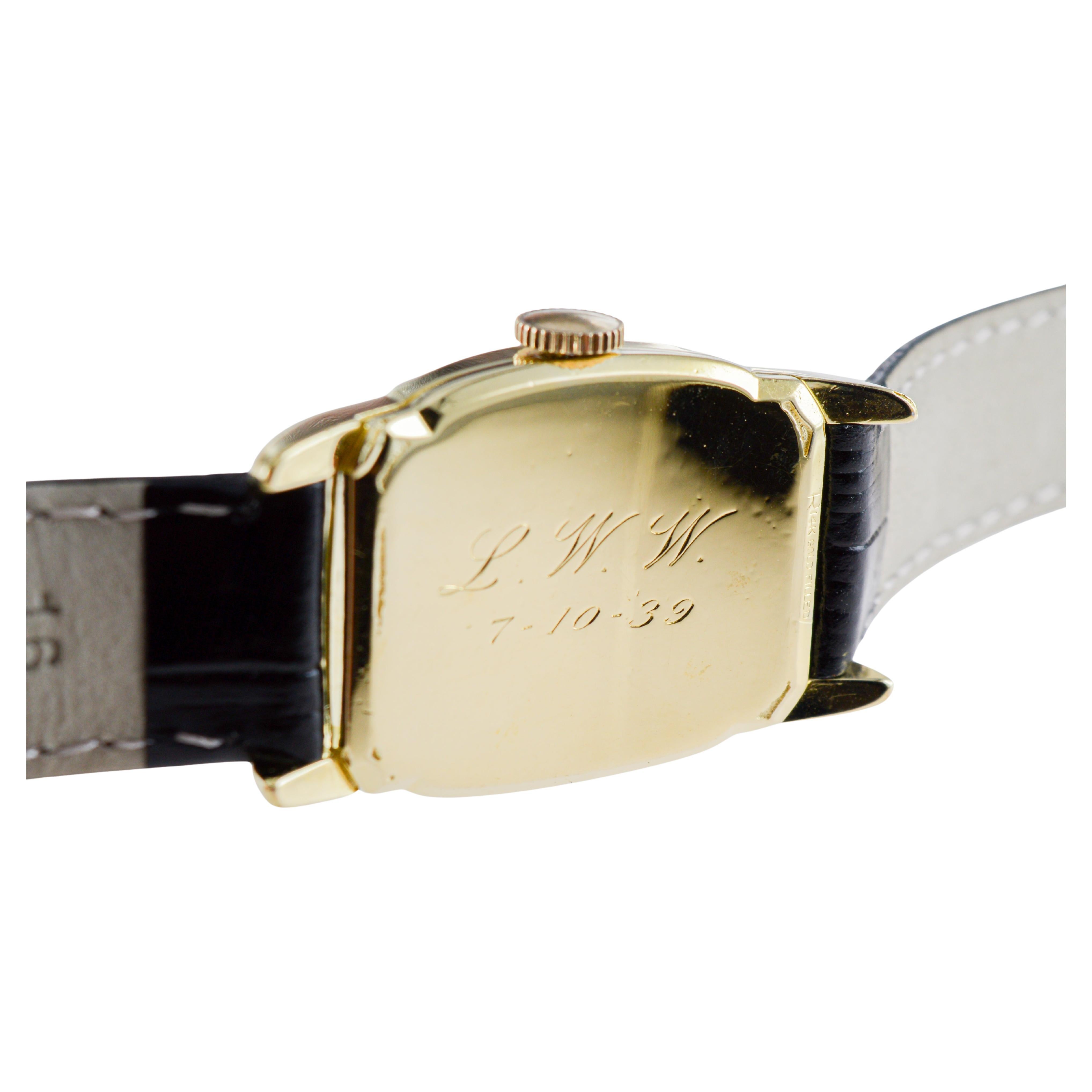 Reloj Elgin Art Decó de oro con forma de tortuga y esfera original impecable en venta 11