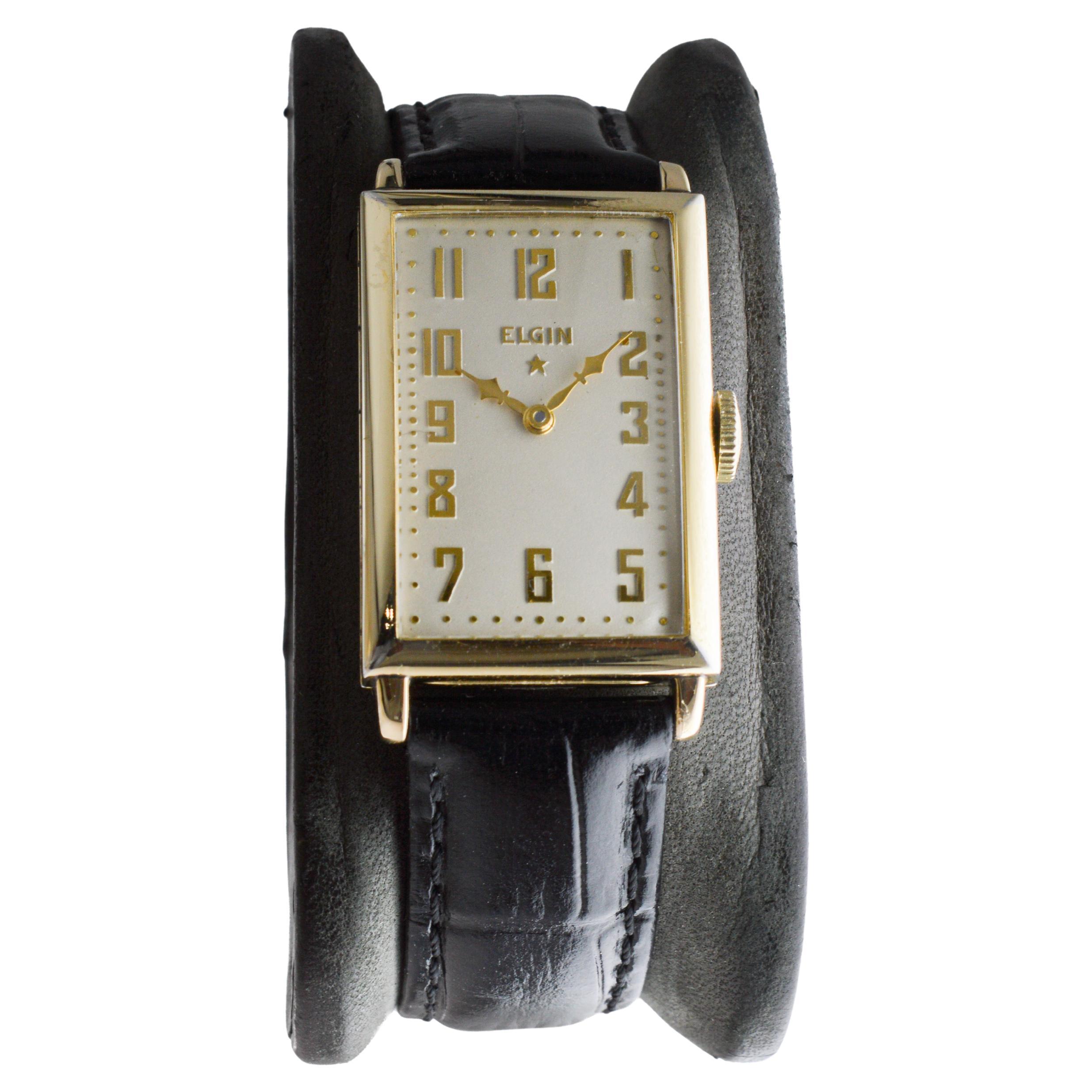 Femenino o masculino Elgin Gold Filled Art Deco Watch circa, 1920's en venta