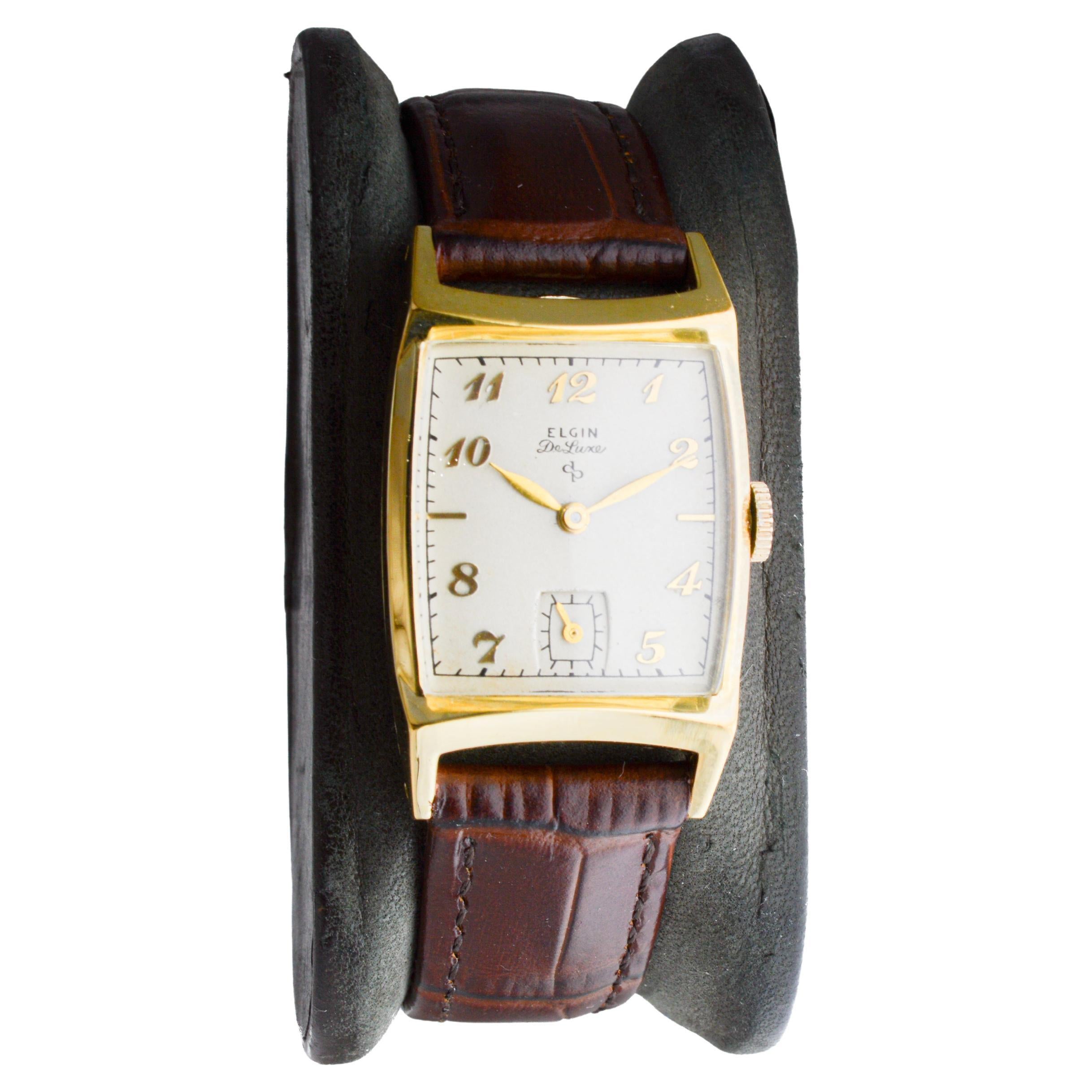 Montre en forme de tortue de luxe Art déco, en or, Elgin, circa 1940 Unisexe en vente