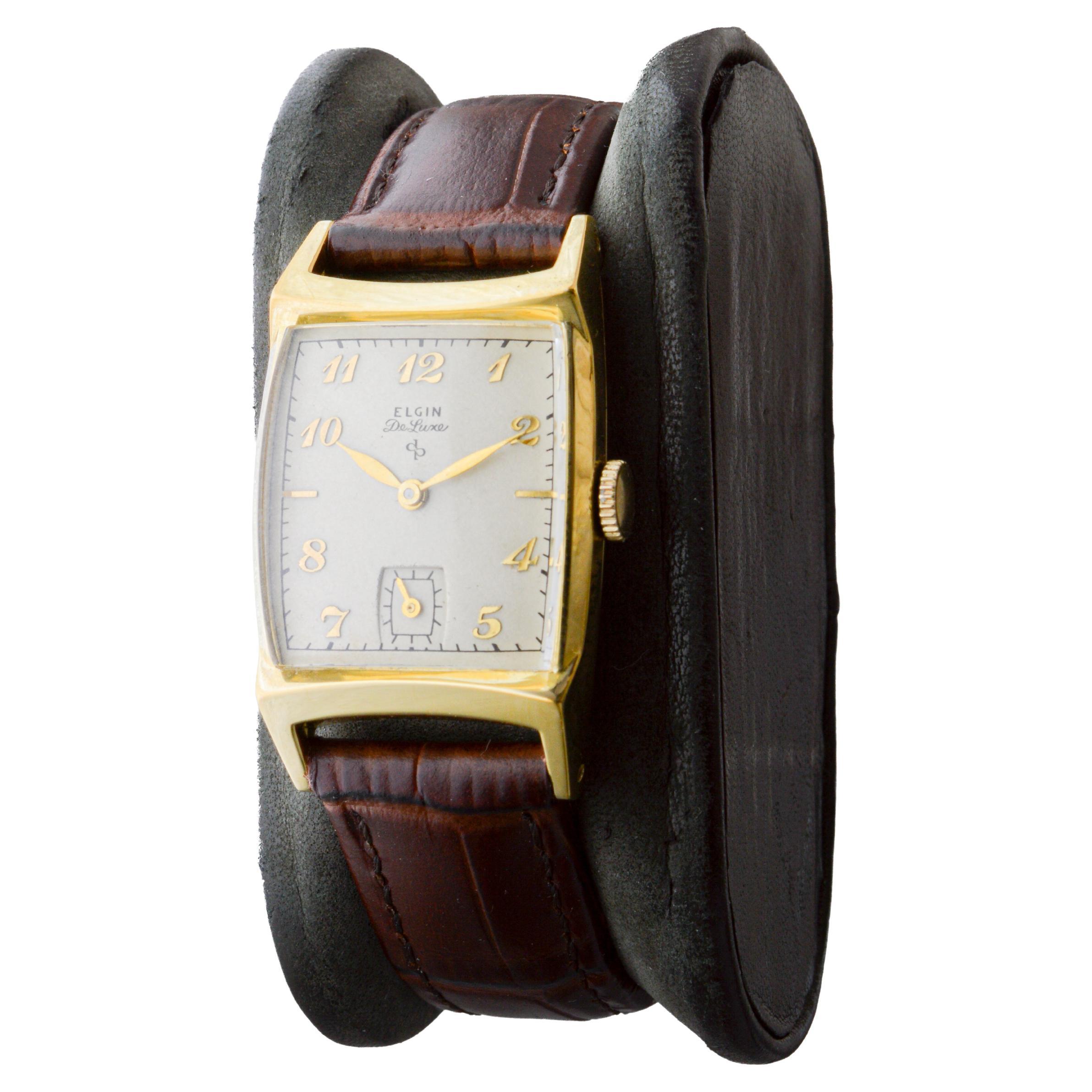 Montre en forme de tortue de luxe Art déco, en or, Elgin, circa 1940 en vente 2