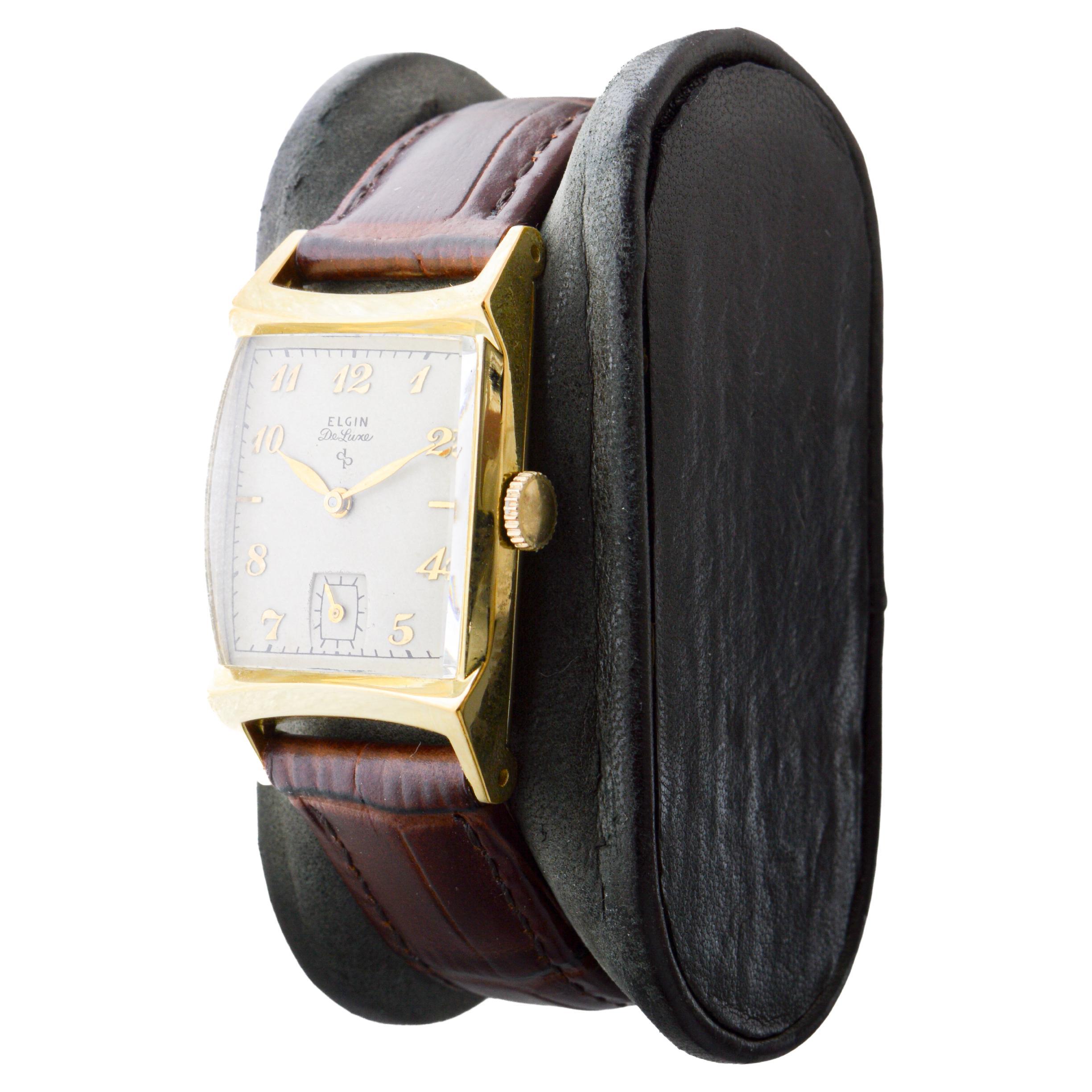 Montre en forme de tortue de luxe Art déco, en or, Elgin, circa 1940 en vente 3