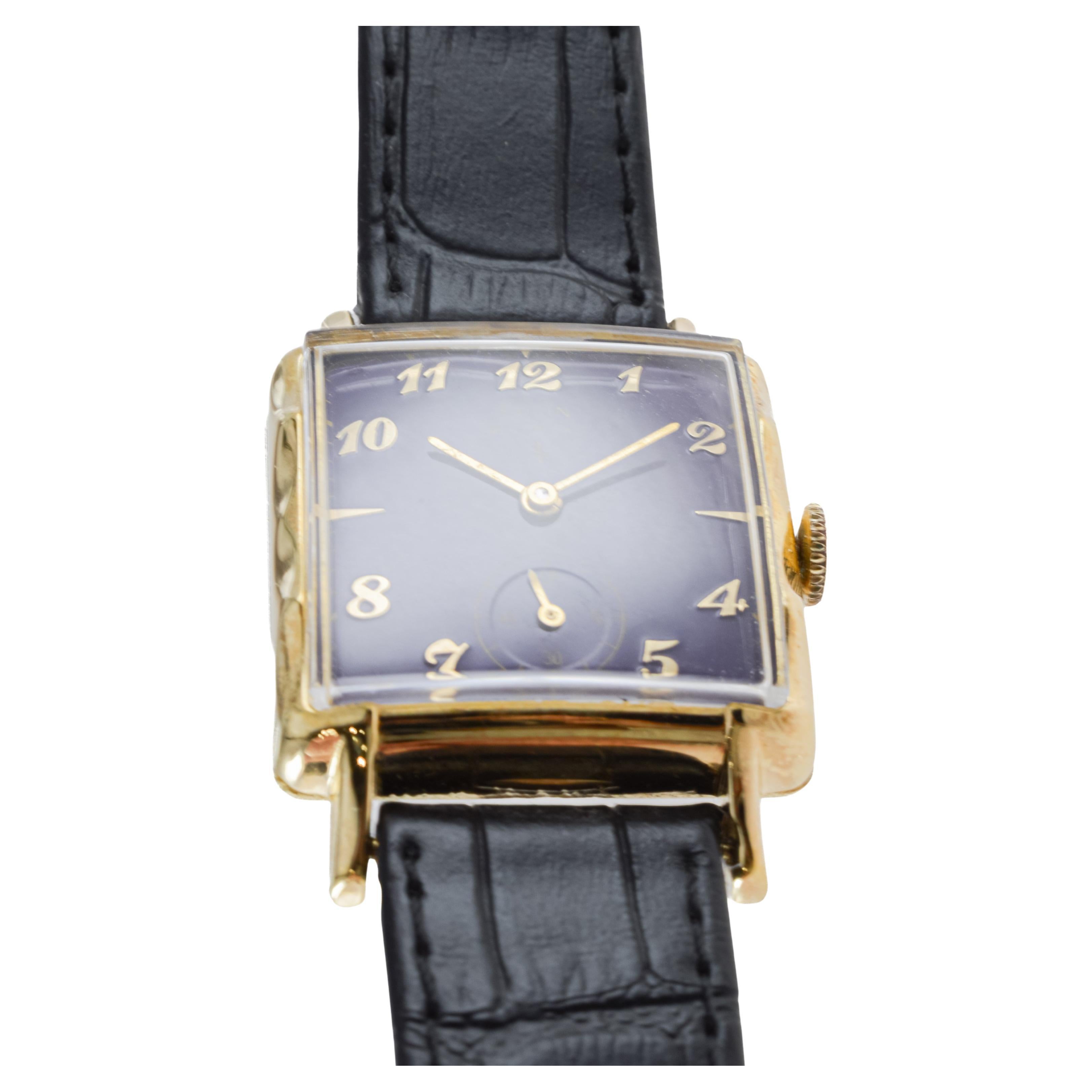 Elgin Gold Filled De Luxe Art Deco Watch, circa 1940's with Custom Finished Dial For Sale 2