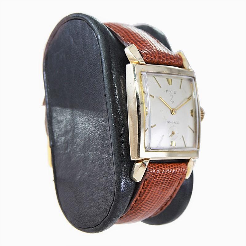 Montre à remontage manuel Elgin Mid Century Unisexe en vente