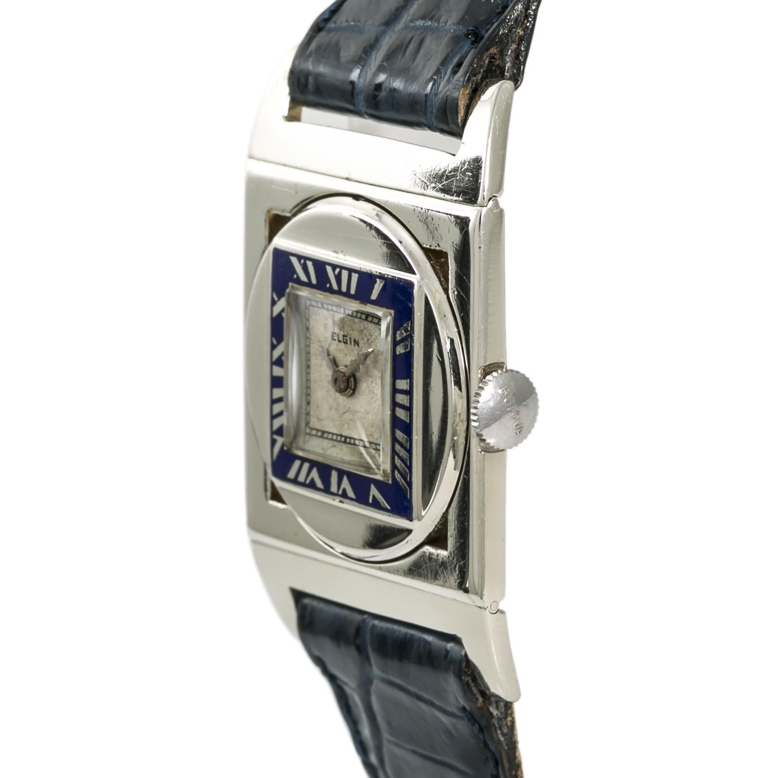 Contemporary Elgin Presentation, 2040, White Dial Certified Authentic For Sale