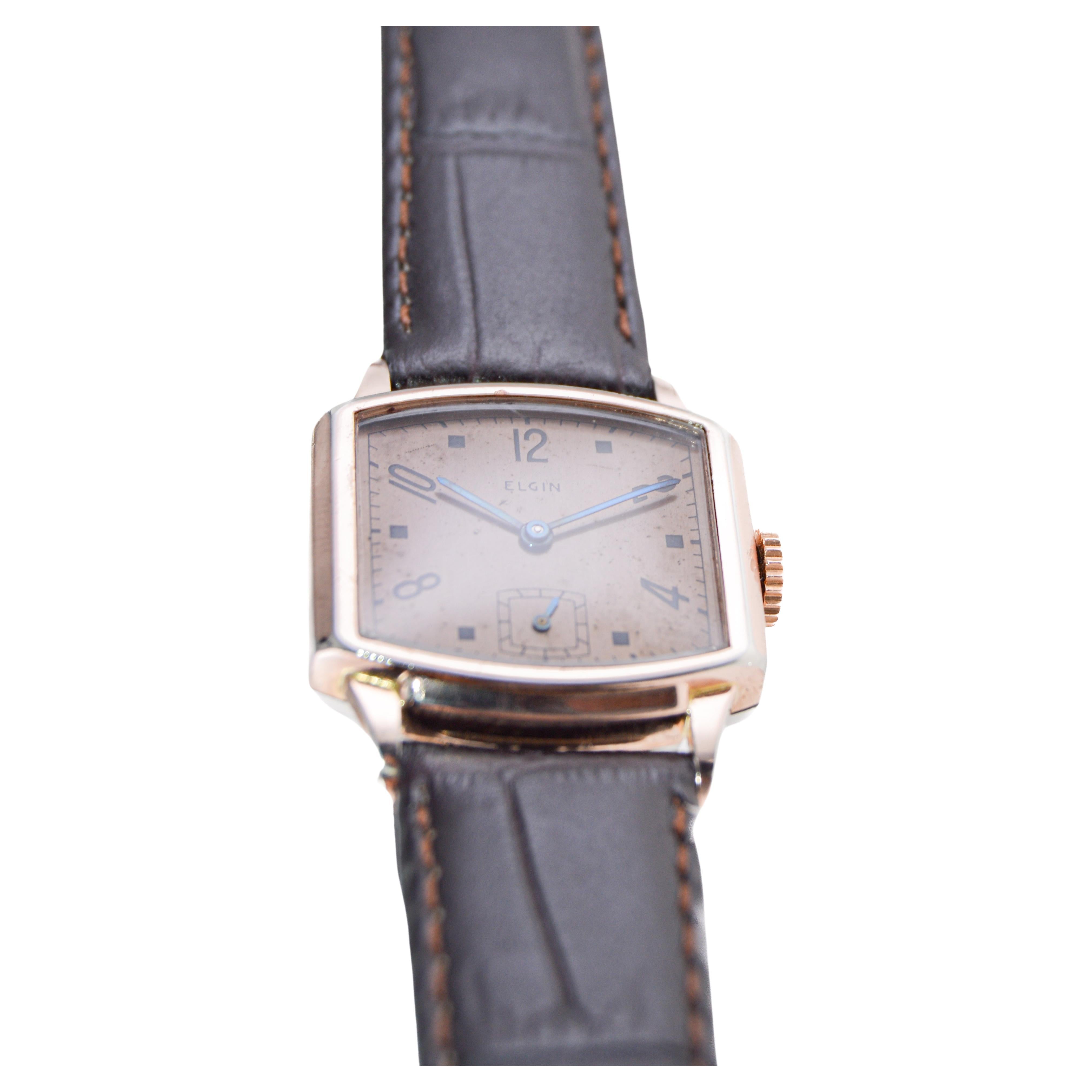 Elgin Rose Gold gefüllt Art Deco Uhr Tortue geformte Uhr aus den 1940er Jahren  für Damen oder Herren im Angebot