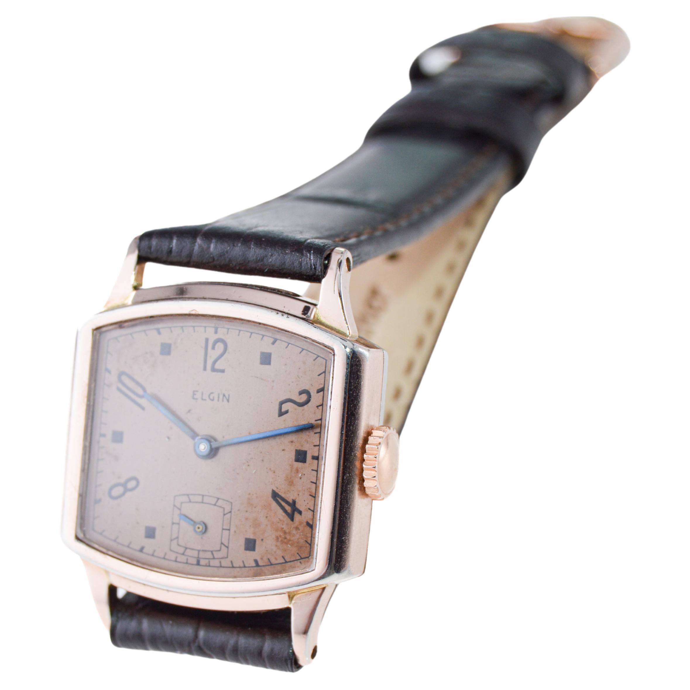 Women's or Men's Elgin Rose Gold Filled Art Deco Watch Tortue Shaped Watch from 1940's  For Sale