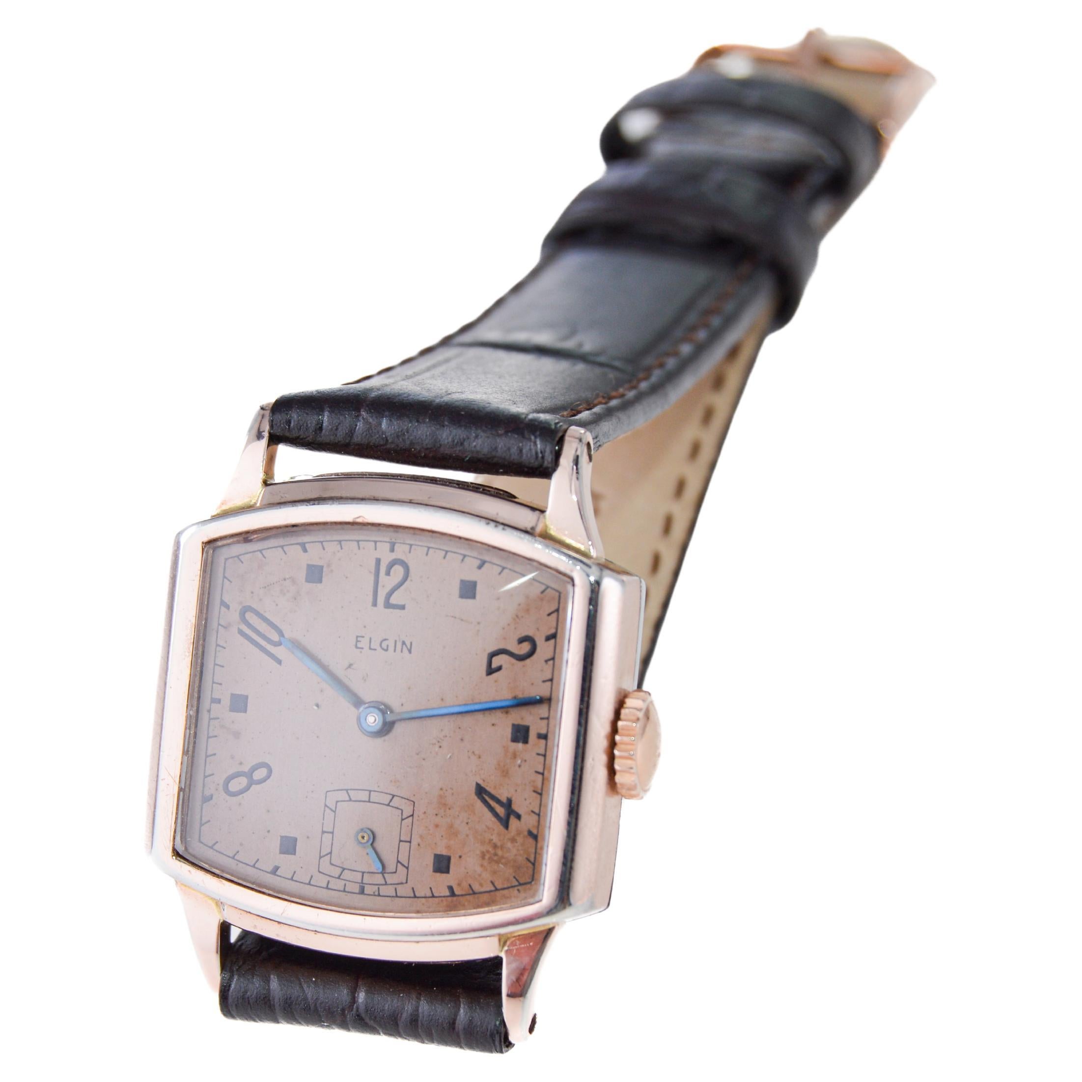 Elgin Rose Gold gefüllt Art Deco Uhr Tortue geformte Uhr aus den 1940er Jahren im Angebot 3