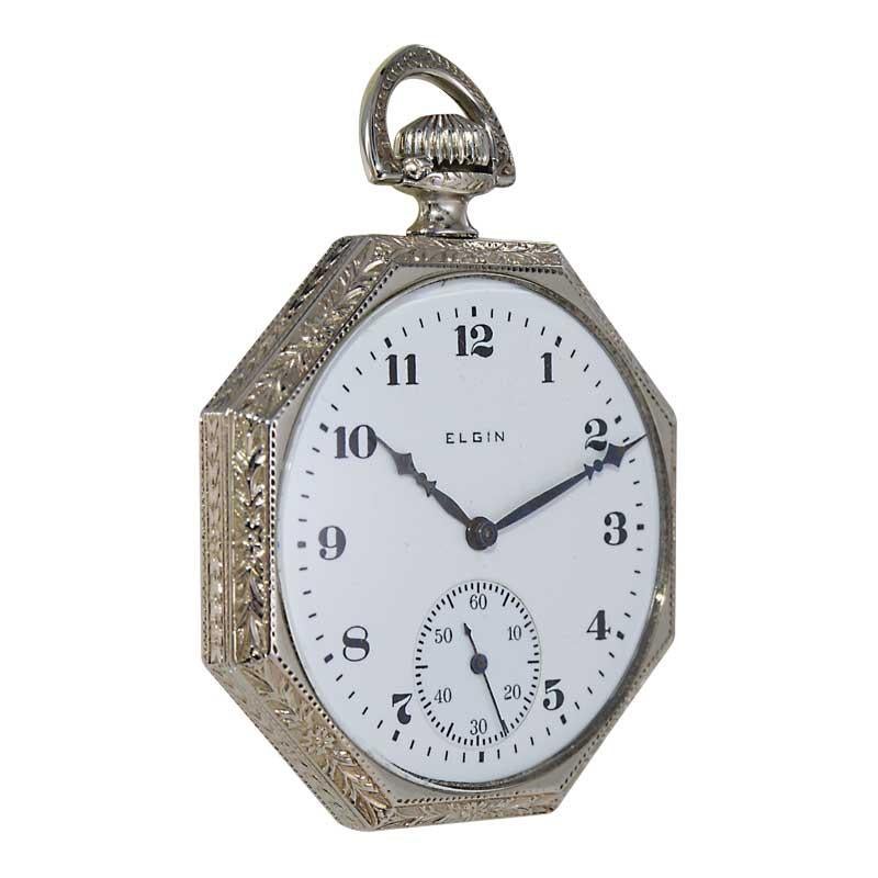 Elgin White Gold Filled Art Deco Pocket Watch from 1923 with Matching Chain  In Excellent Condition For Sale In Long Beach, CA