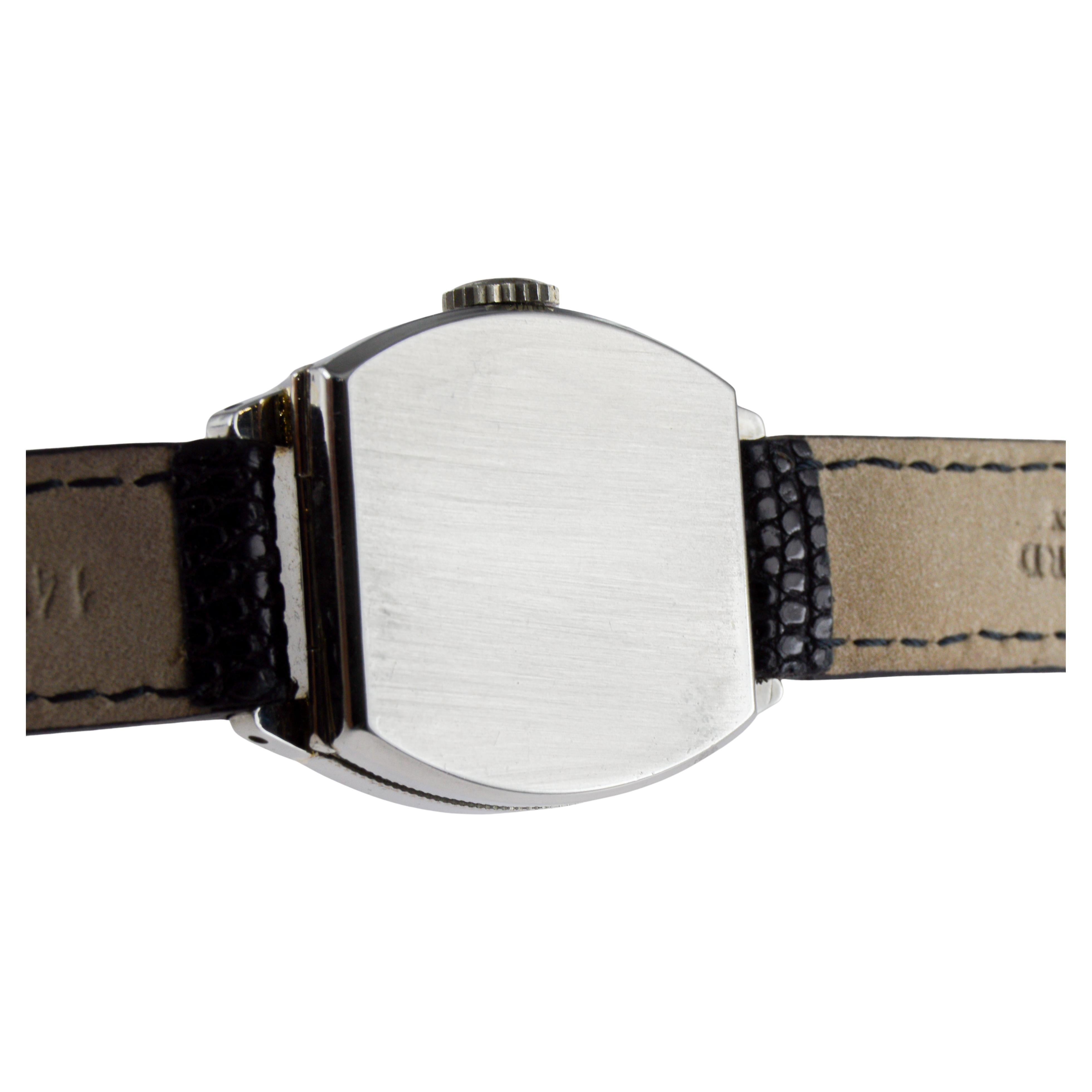 Orologio Art Deco in oro bianco di Elgin del 1920 circa con quadrante originale patinato in vendita 10