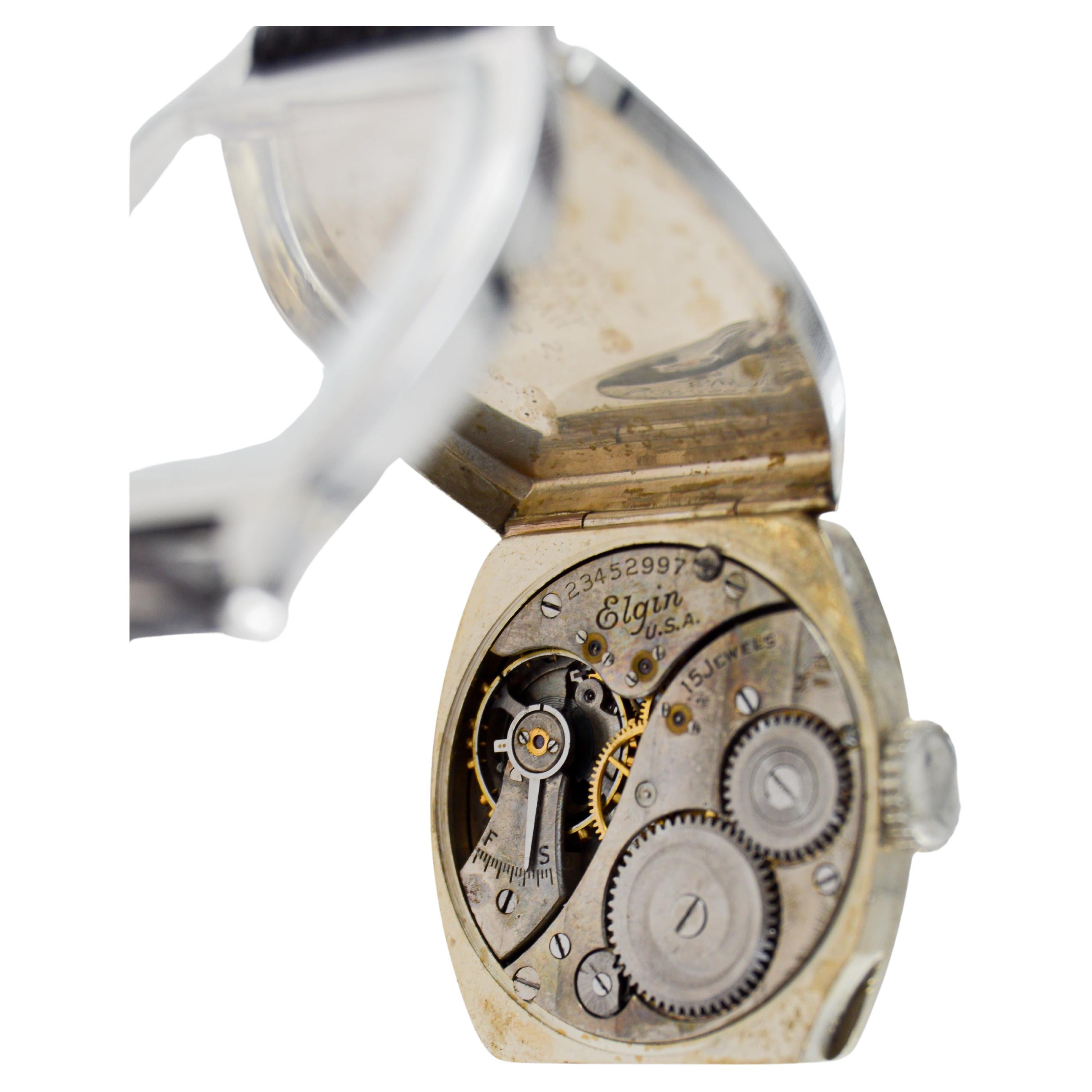 Orologio Art Deco in oro bianco di Elgin del 1920 circa con quadrante originale patinato in vendita 12