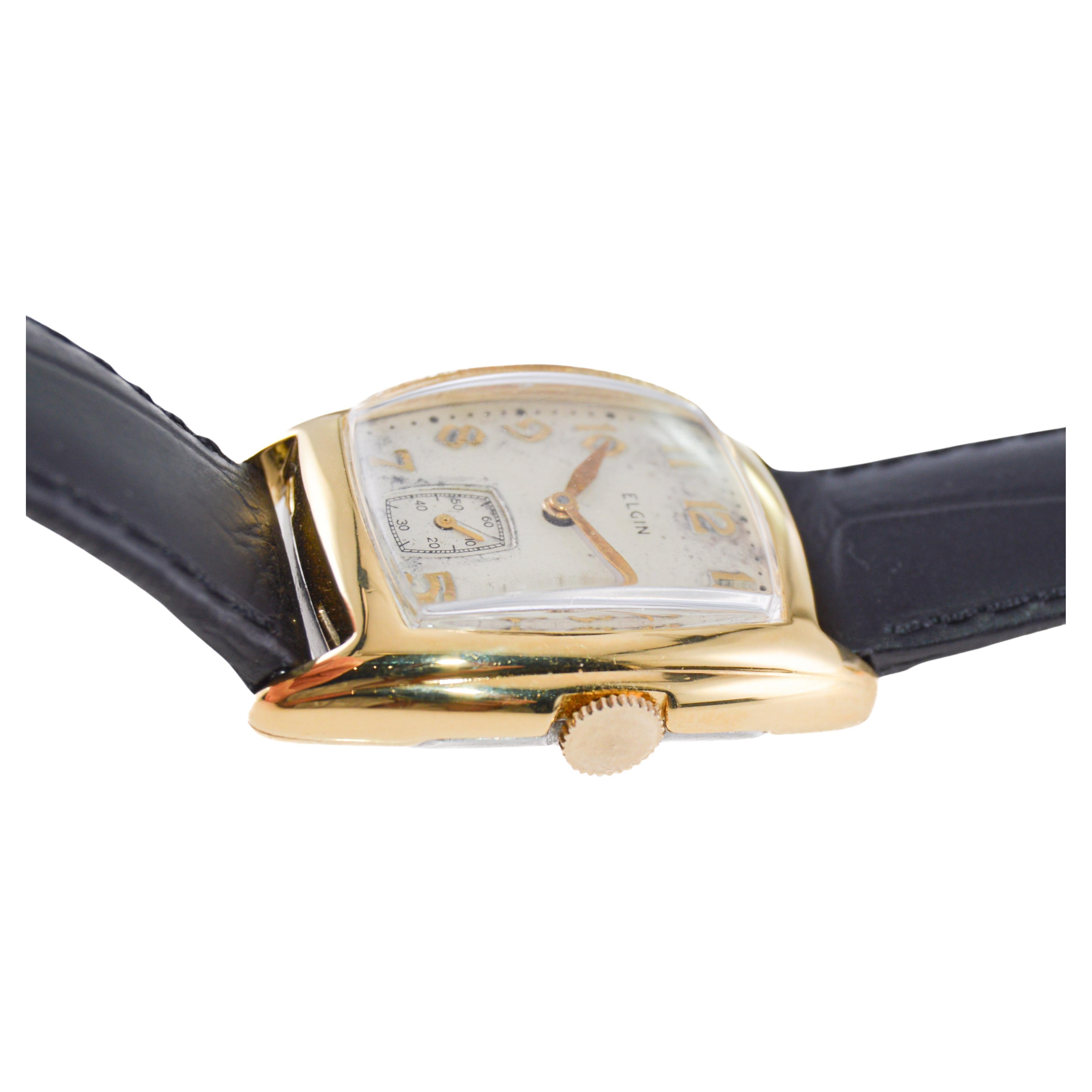 Elgin Yellow Gold Filled 1940's Art deco Tonneau Shaped Watch with Original Dial For Sale 5
