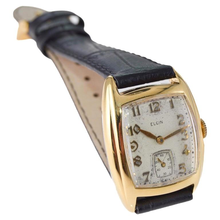 Elgin Yellow Gold Filled 1940's Art deco Tonneau Shaped Watch with Original Dial For Sale 3